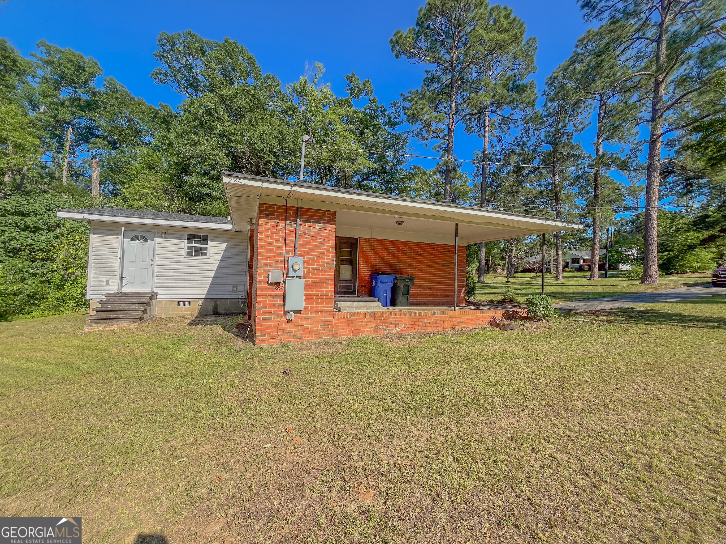 307 Brookdale Drive Property Photo 23