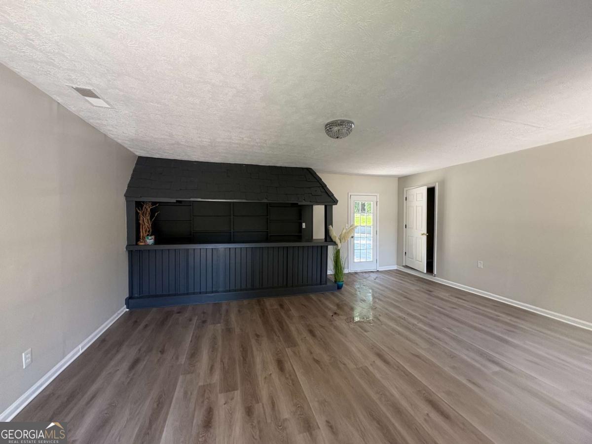 6762 Oakland Drive Property Photo 11