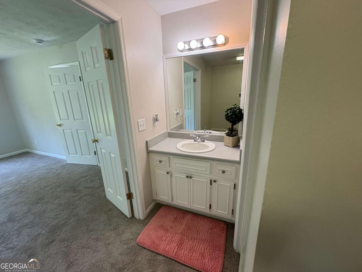 6762 Oakland Drive Property Photo 16