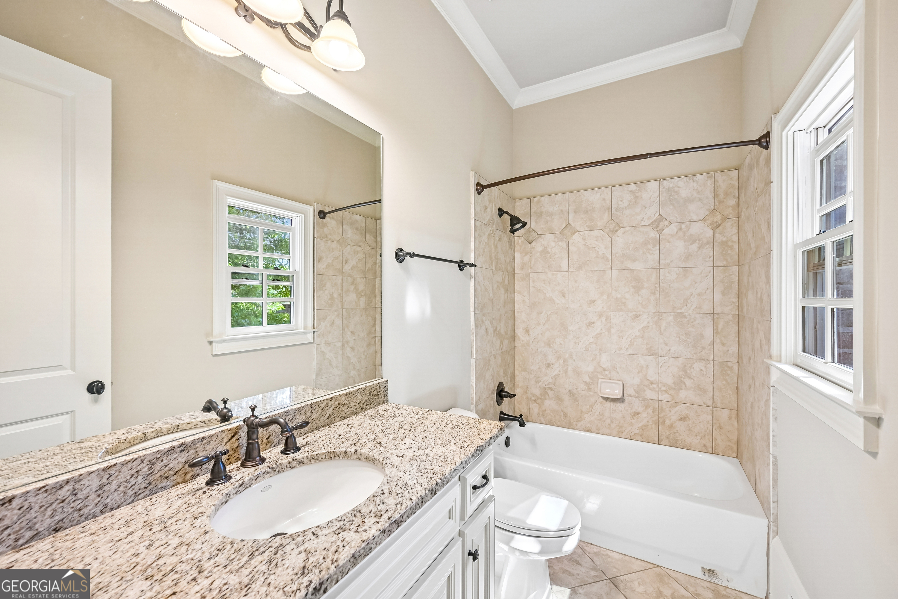 880 Crabapple Hill Property Photo 33