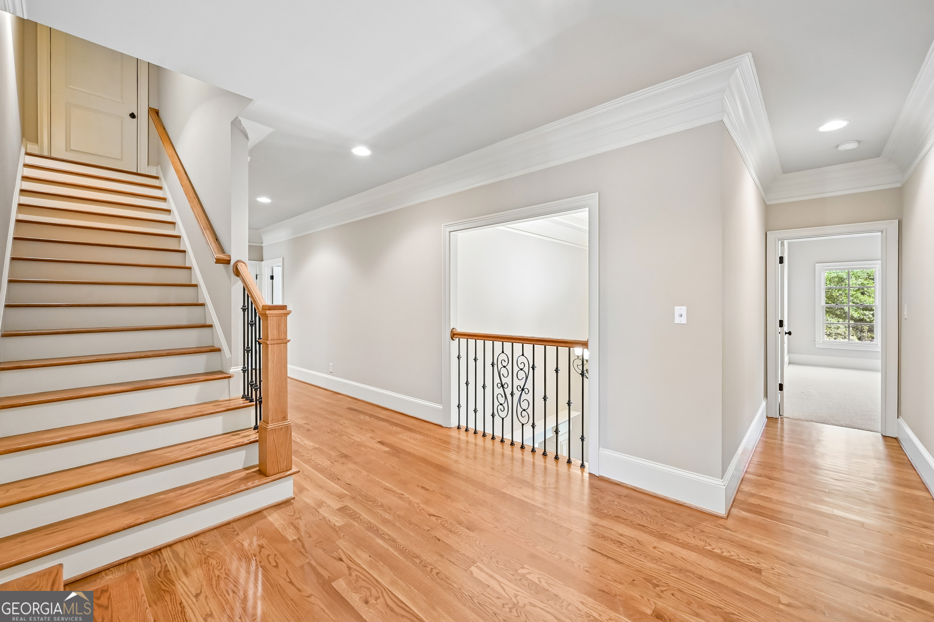 880 Crabapple Hill Property Photo 36