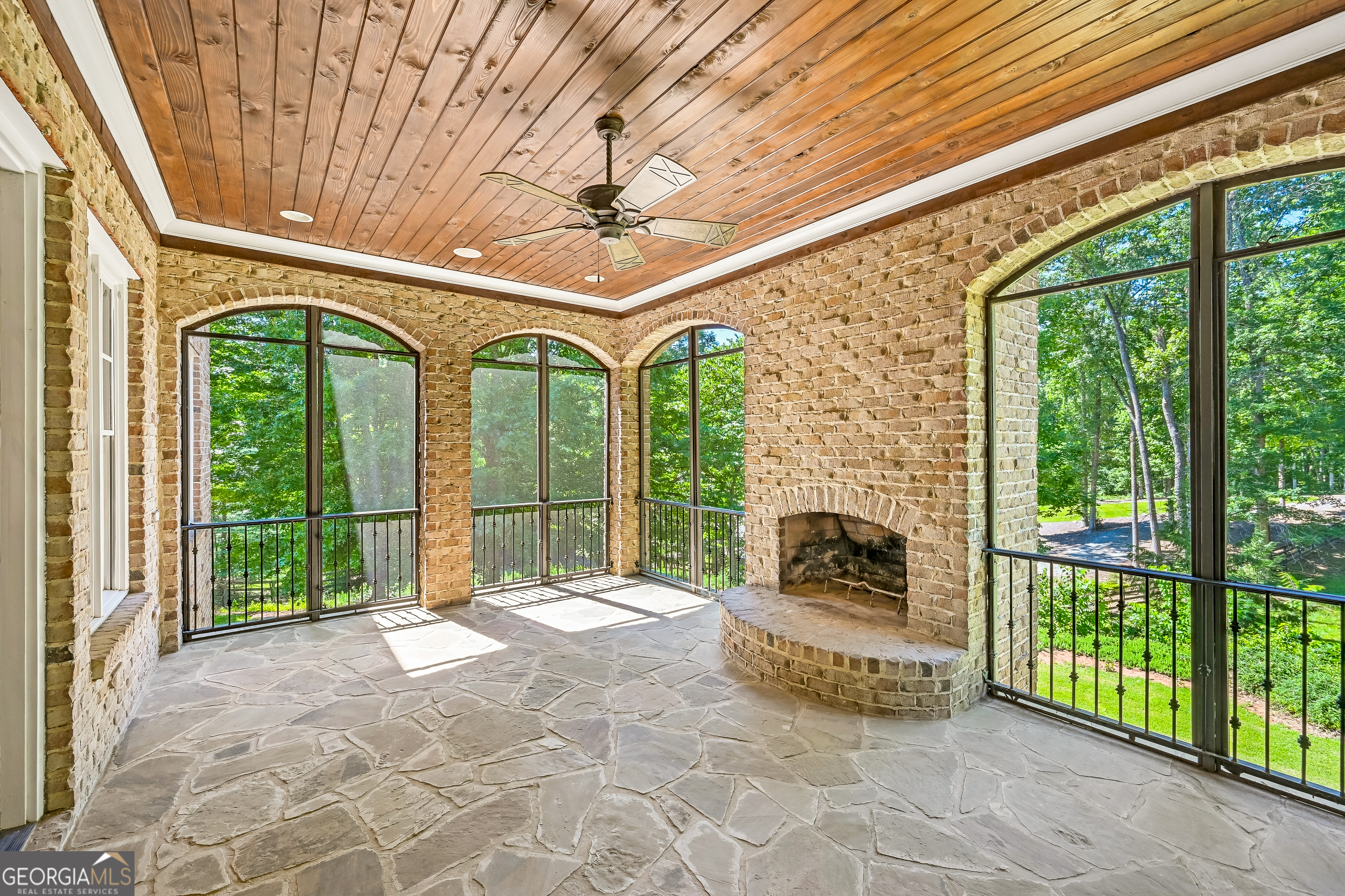 880 Crabapple Hill Property Photo 72