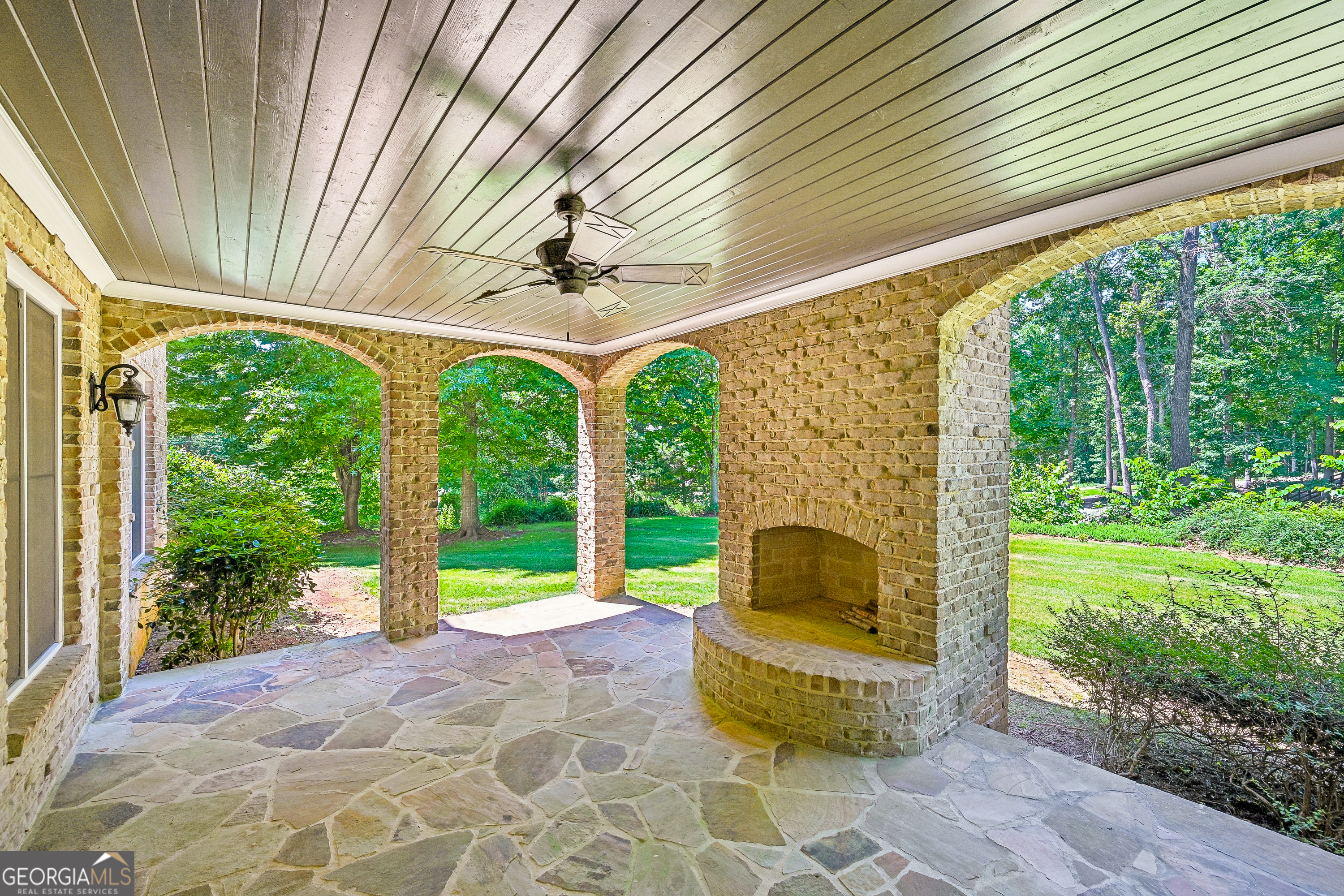 880 Crabapple Hill Property Photo 76