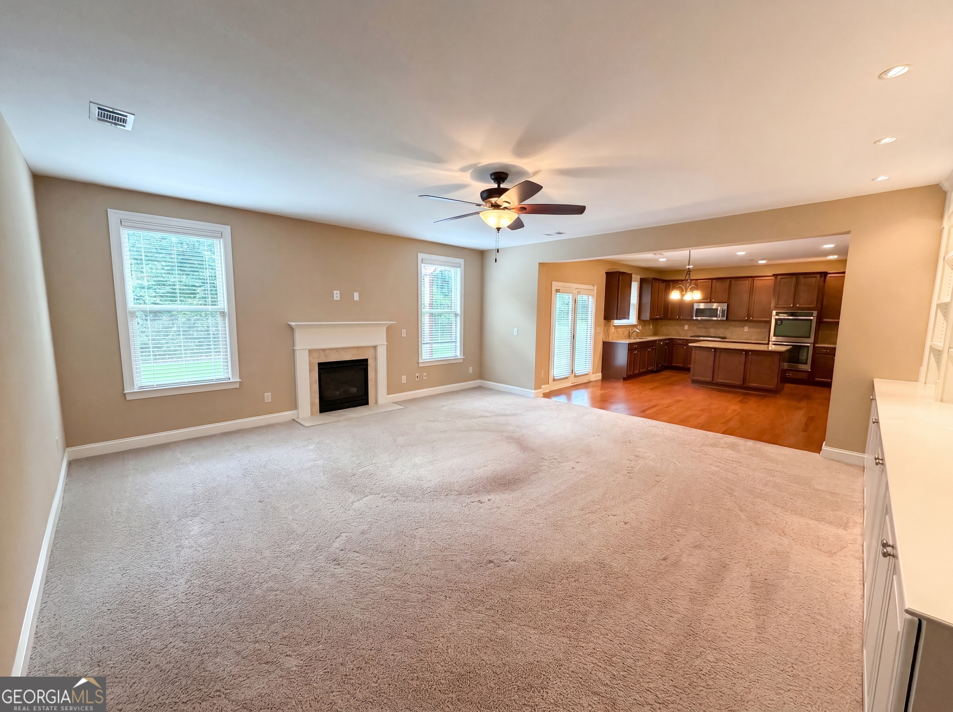 6565 Bentley Ridge Drive Property Photo 3