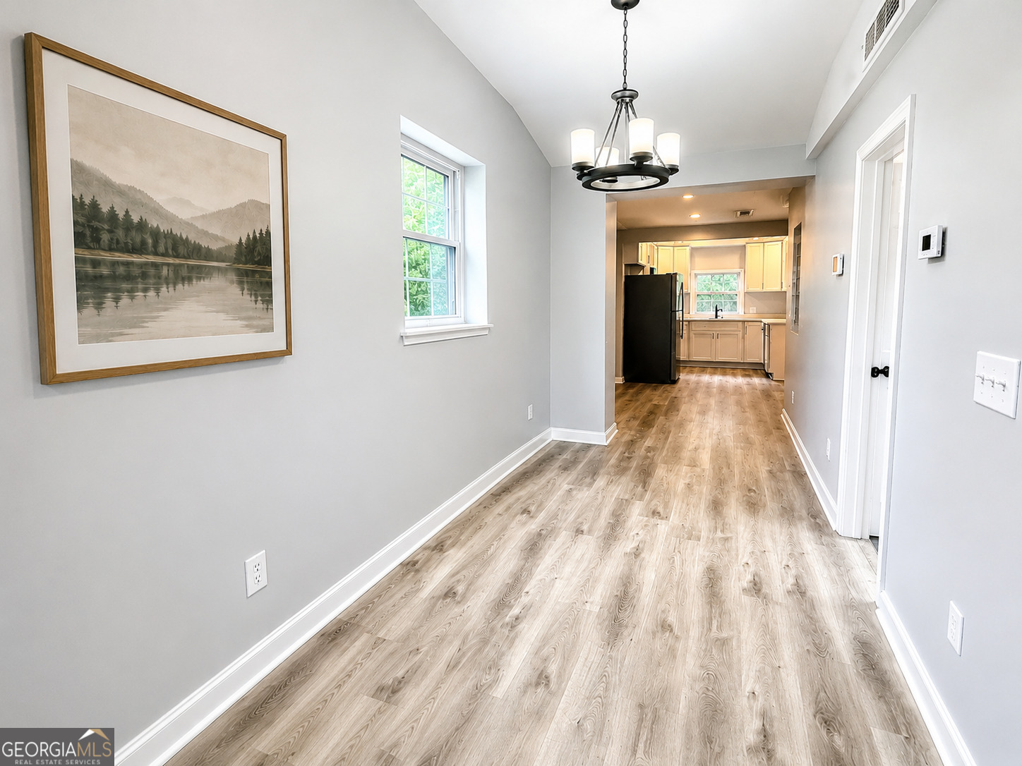 917 Garibaldi Street Sw Property Photo 3