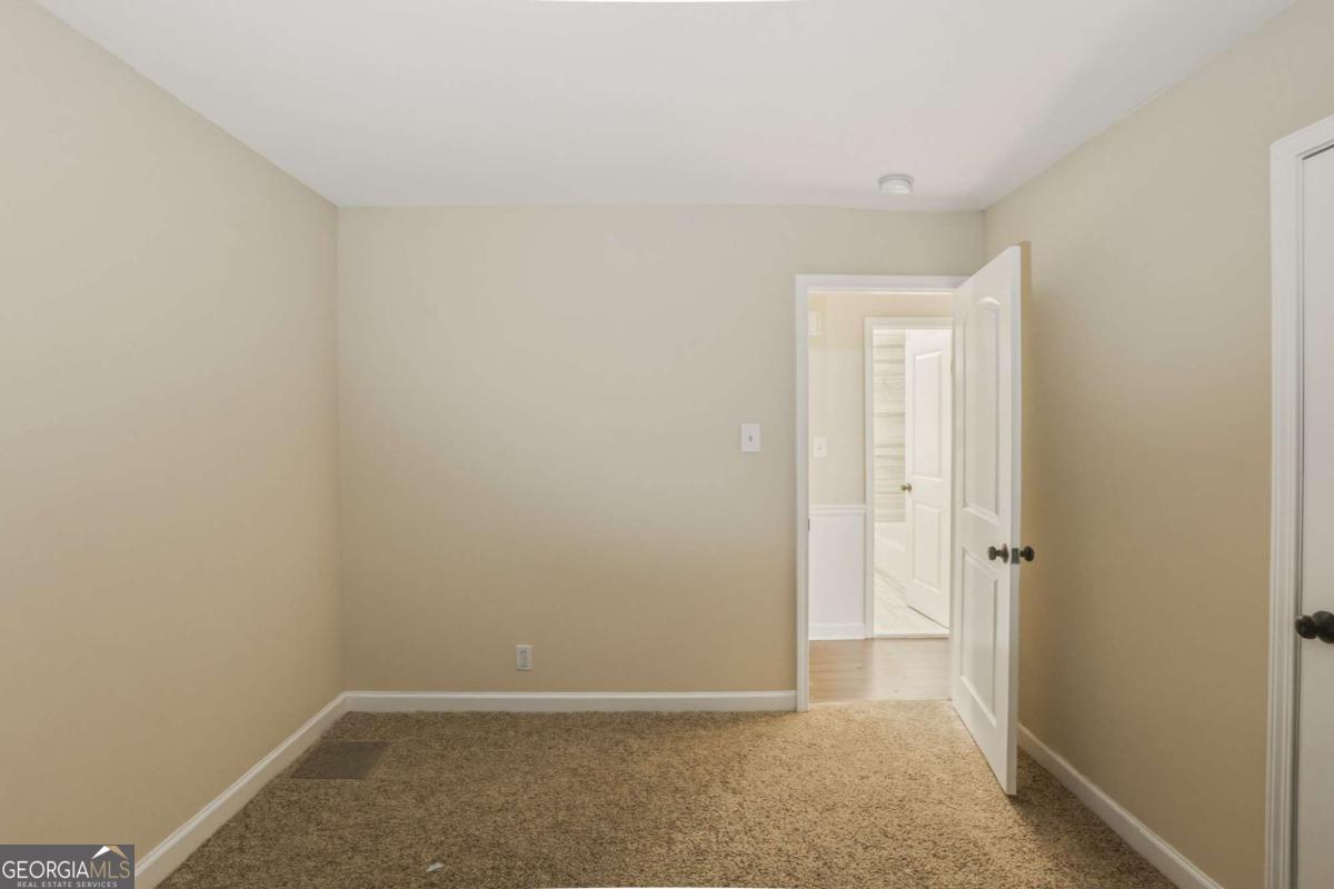 230 Argus Circle Nw Property Photo 13