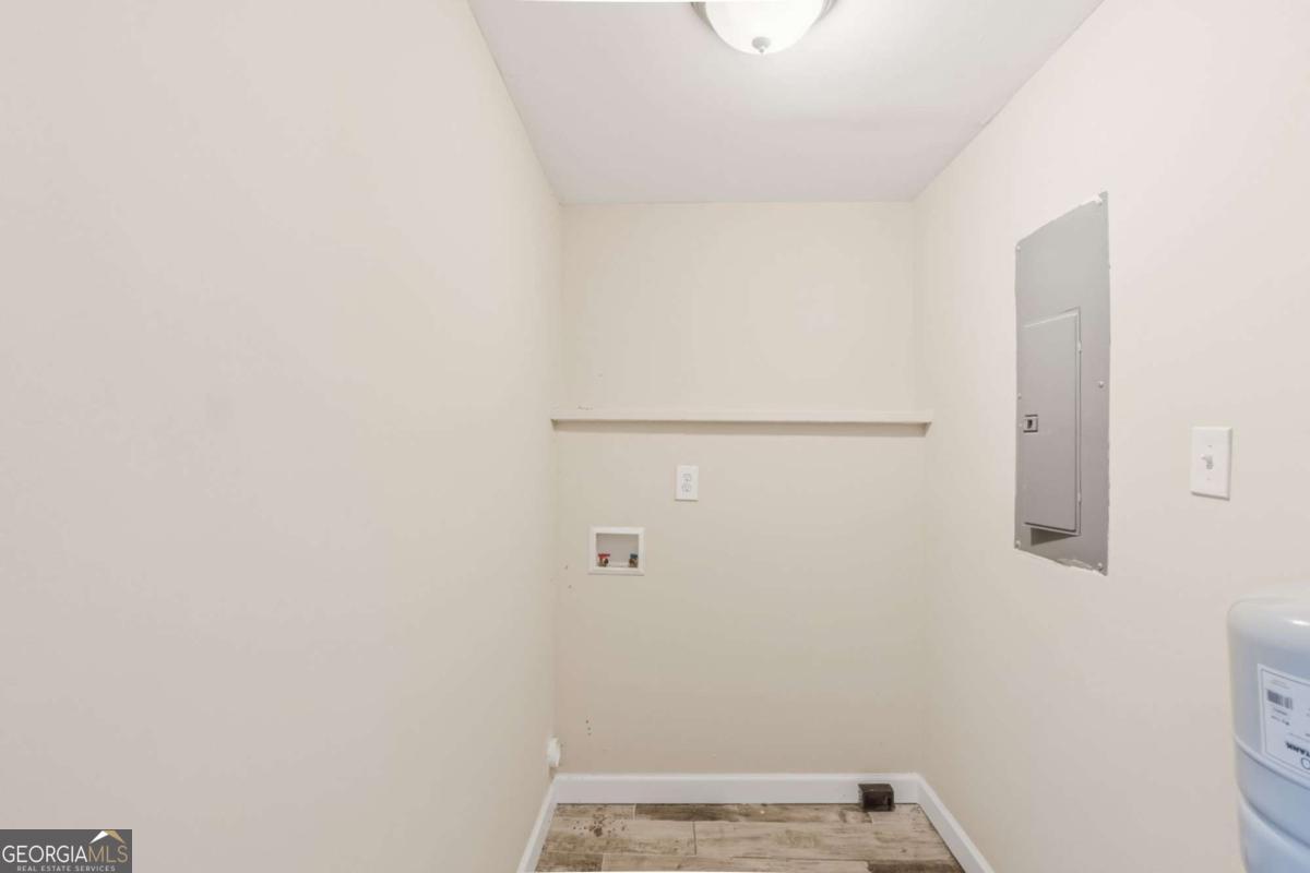 230 Argus Circle Nw Property Photo 21