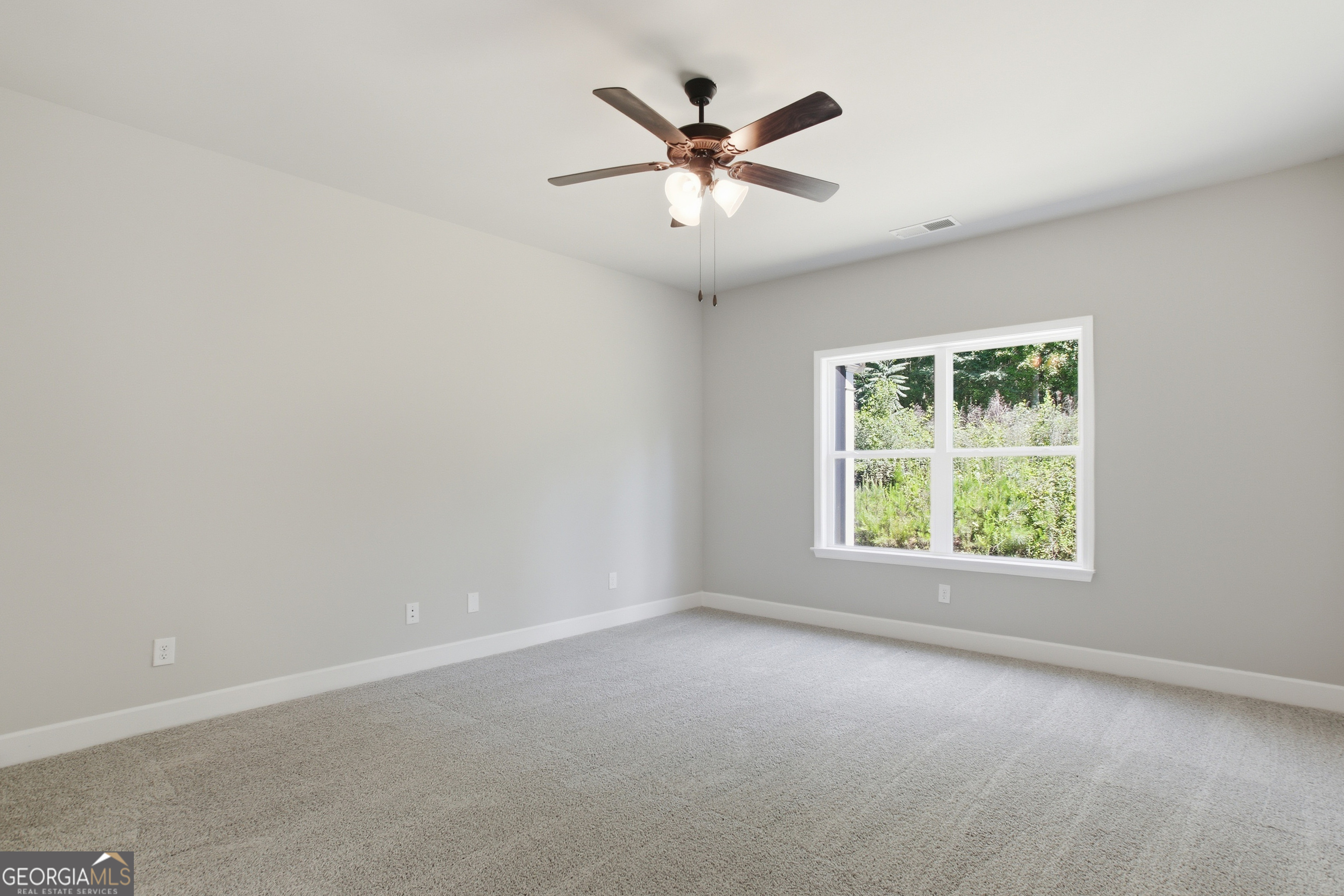 45 Hawthorn Lane Property Photo 16