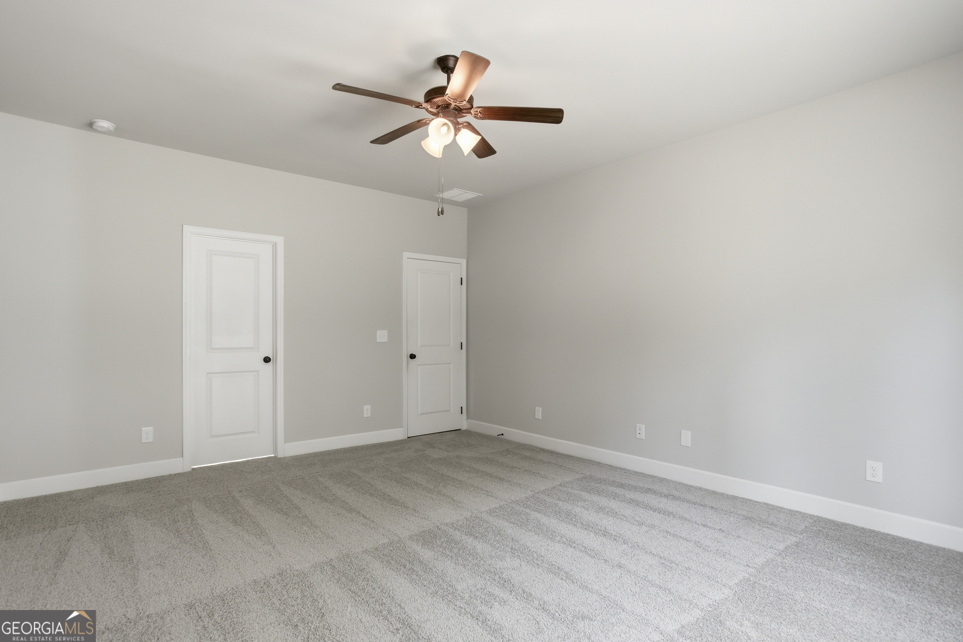 45 Hawthorn Lane Property Photo 17