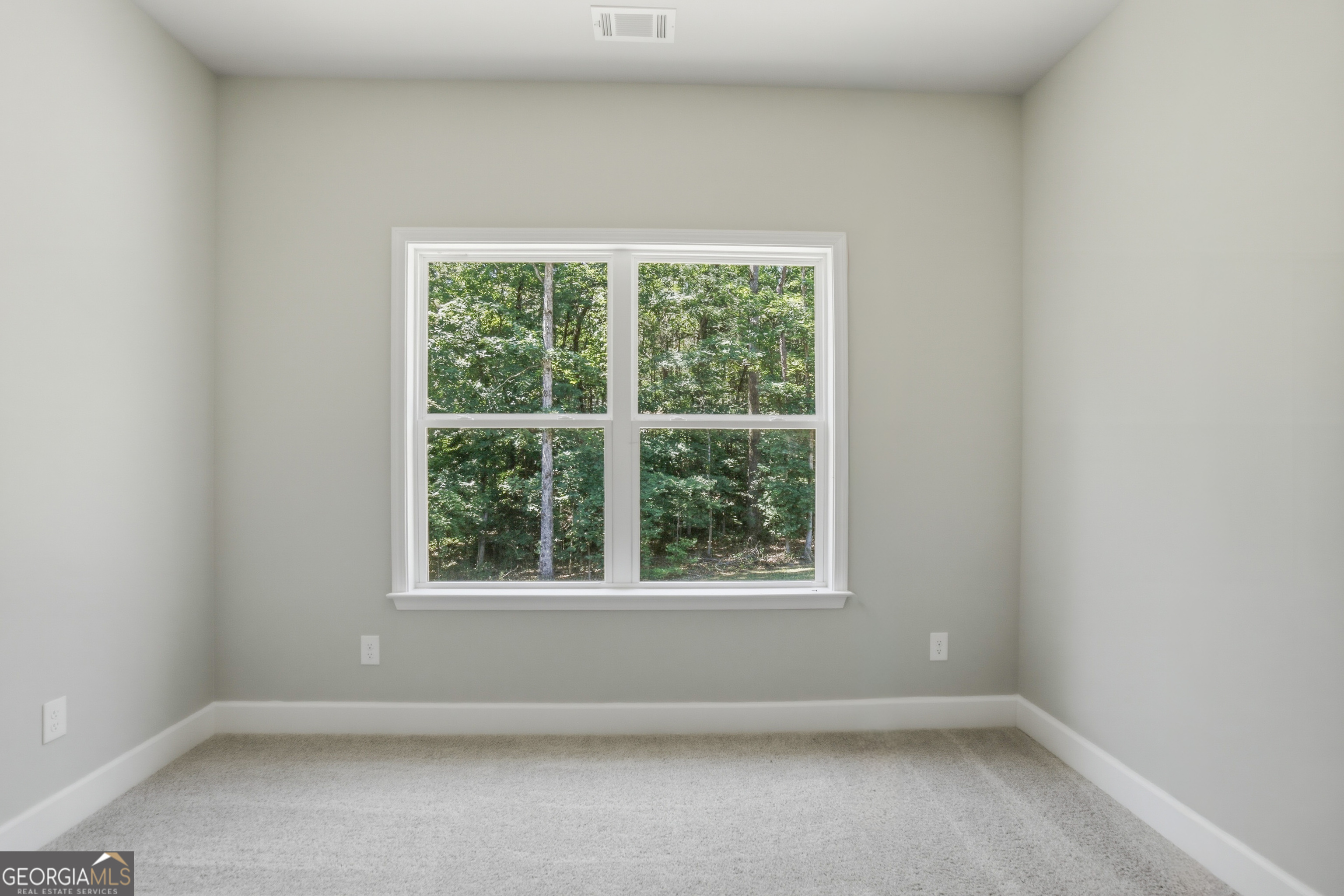 45 Hawthorn Lane Property Photo 18