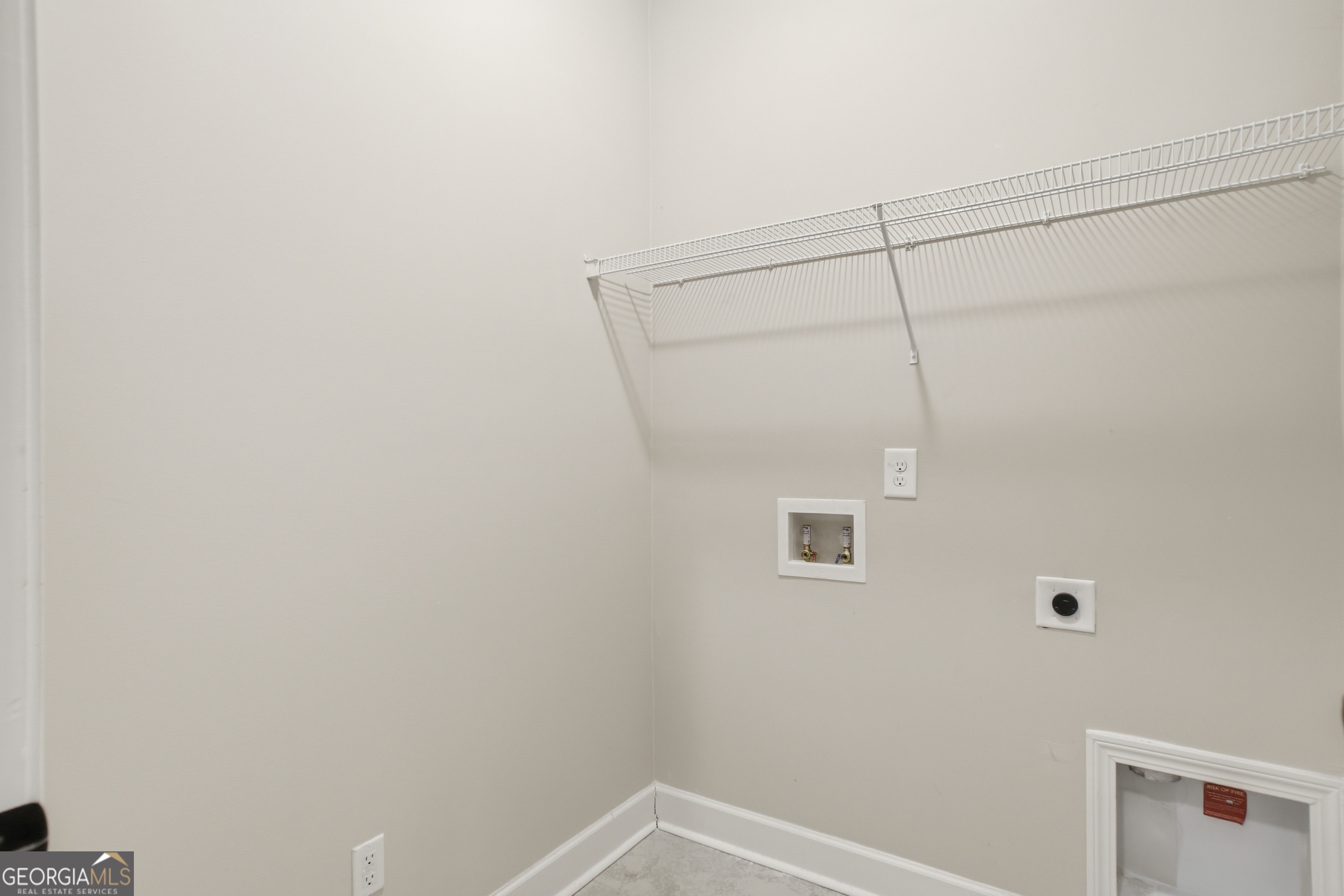 45 Hawthorn Lane Property Photo 33