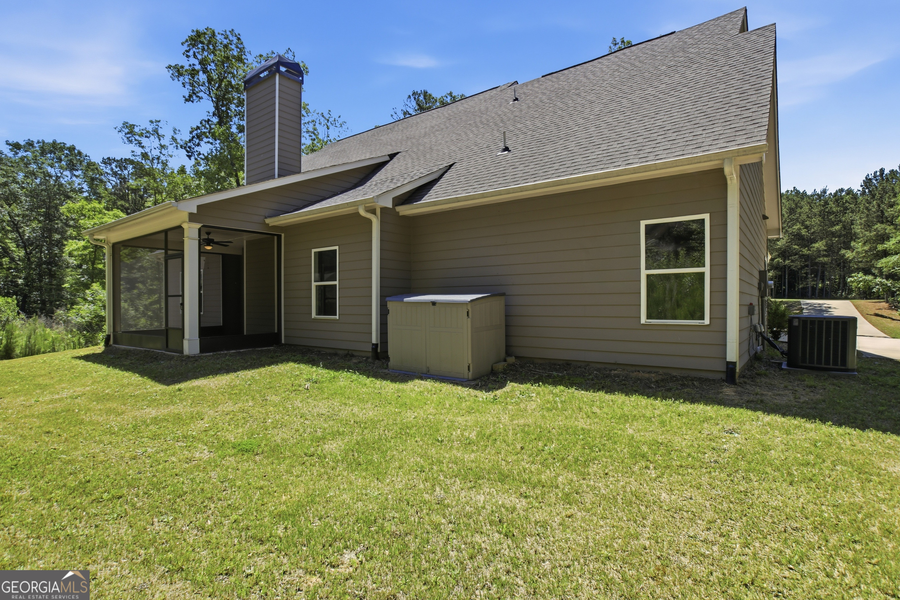 45 Hawthorn Lane Property Photo 39