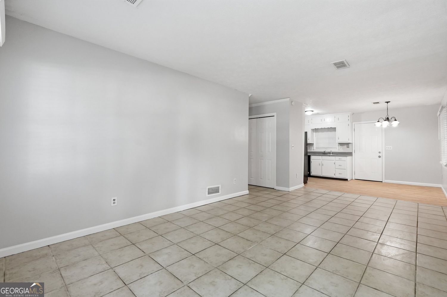 2124 Golfview Drive Se Property Photo 4
