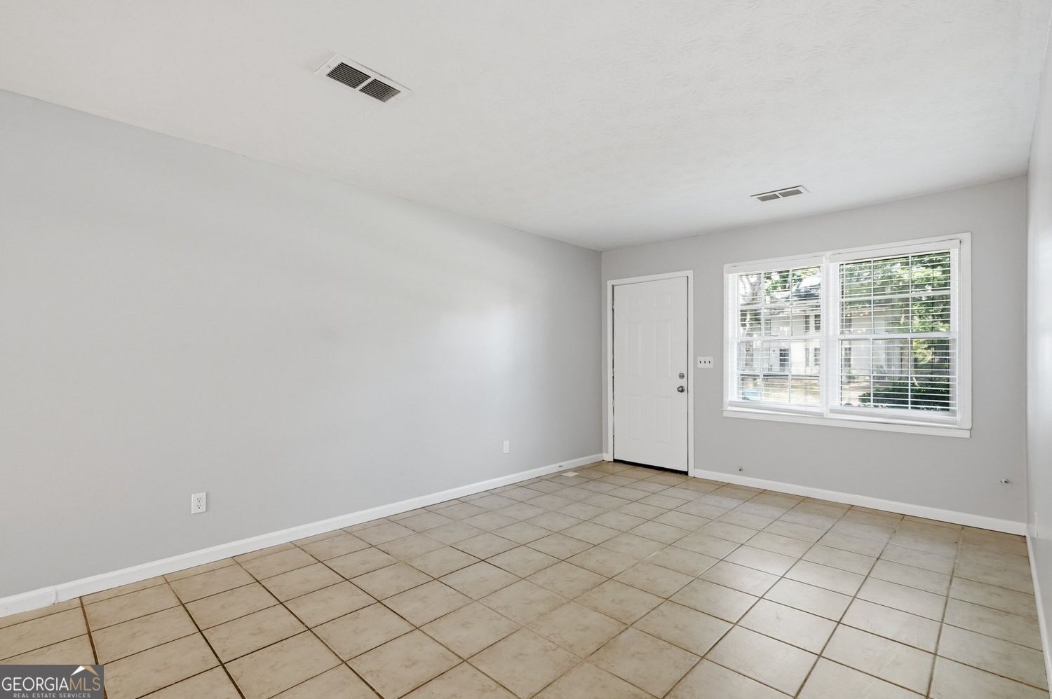 2124 Golfview Drive Se Property Photo 5