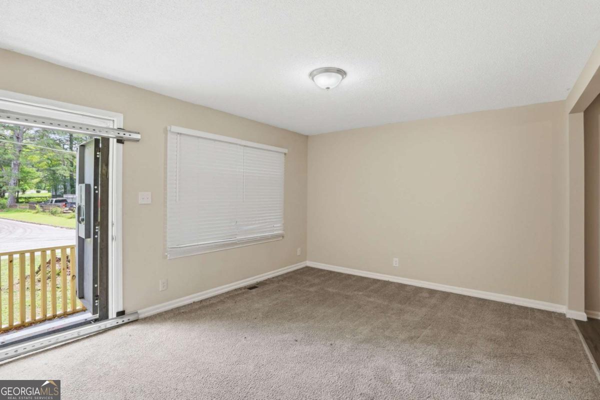 914 Mercury Drive Nw Property Photo 7