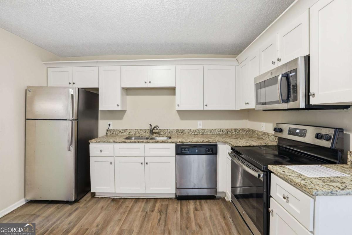 914 Mercury Drive Nw Property Photo 10