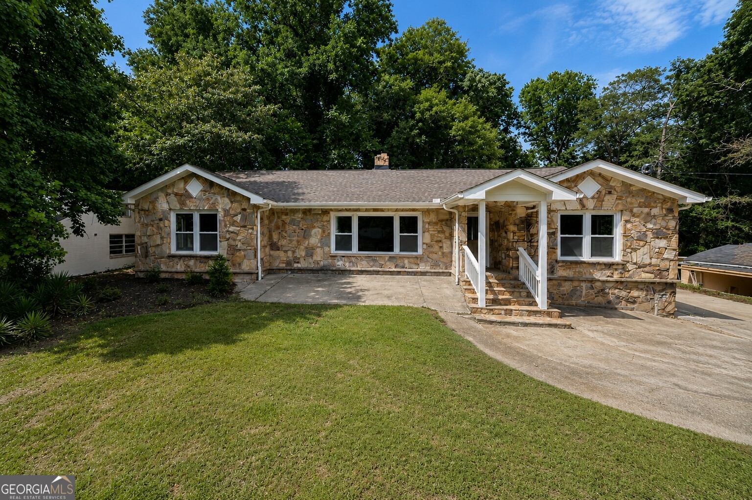 1721 Hortense Place Property Photo 1