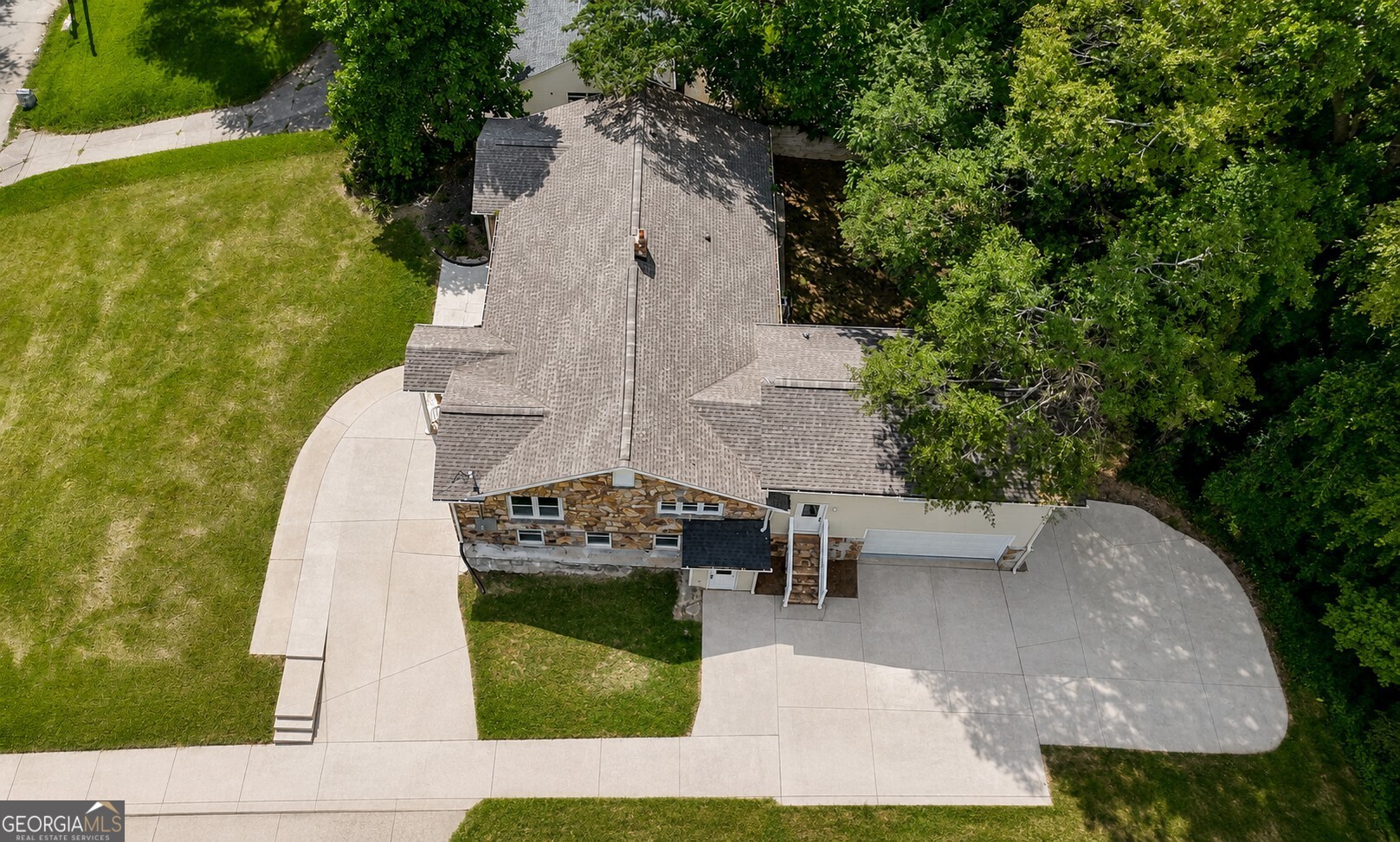 1721 Hortense Place Property Photo 28