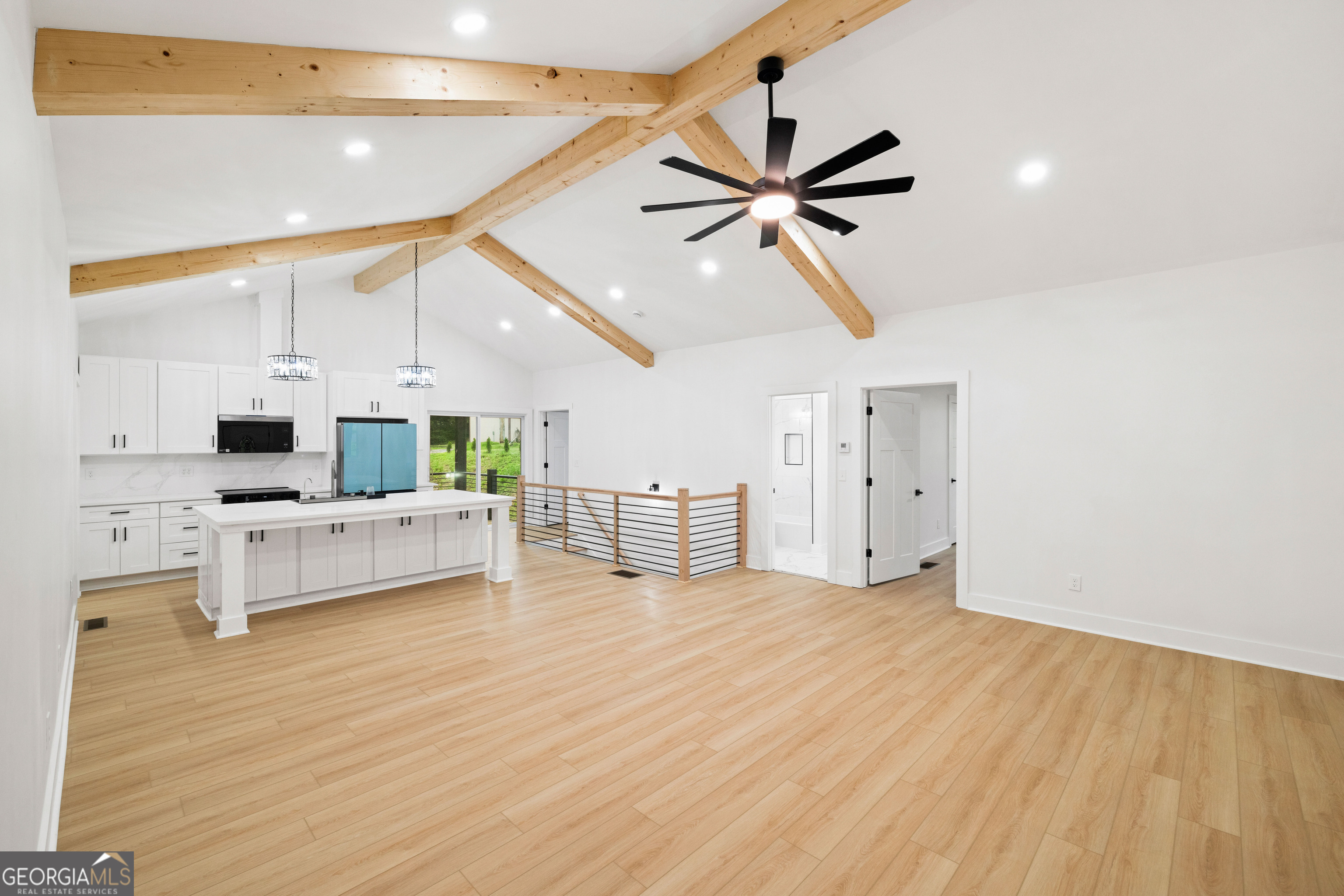 173 Frontier Road Property Photo 12