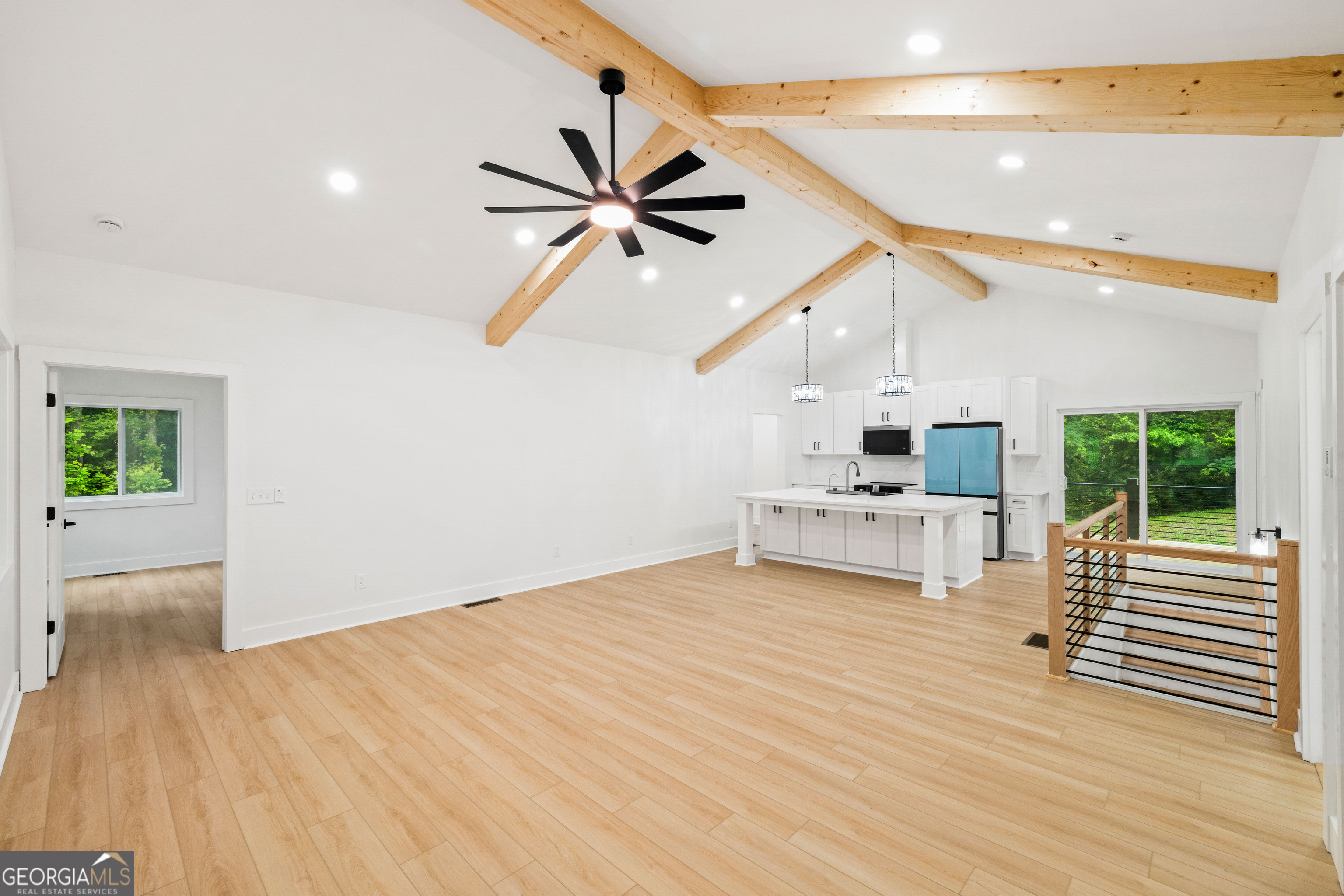 173 Frontier Road Property Photo 15