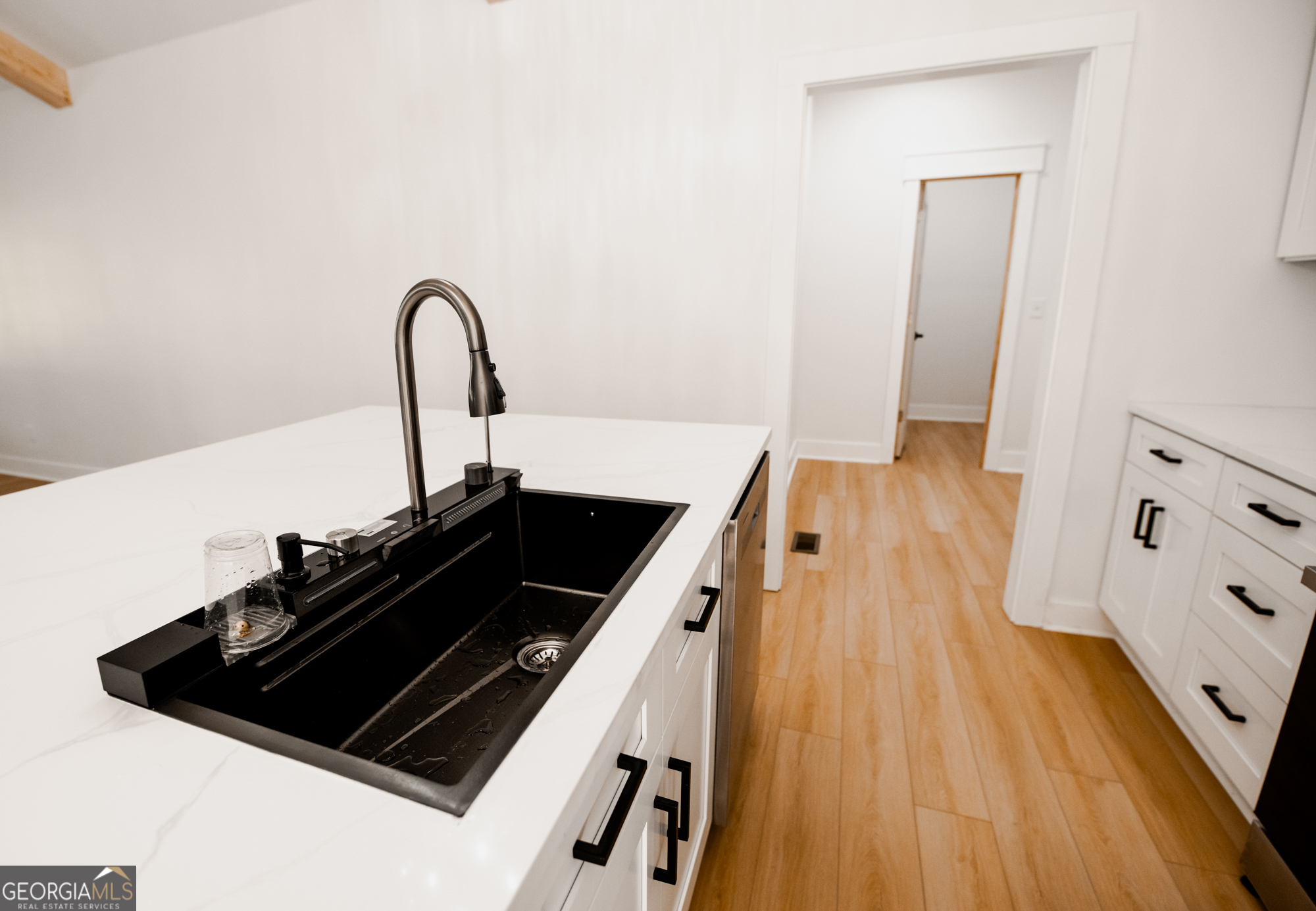 173 Frontier Road Property Photo 18