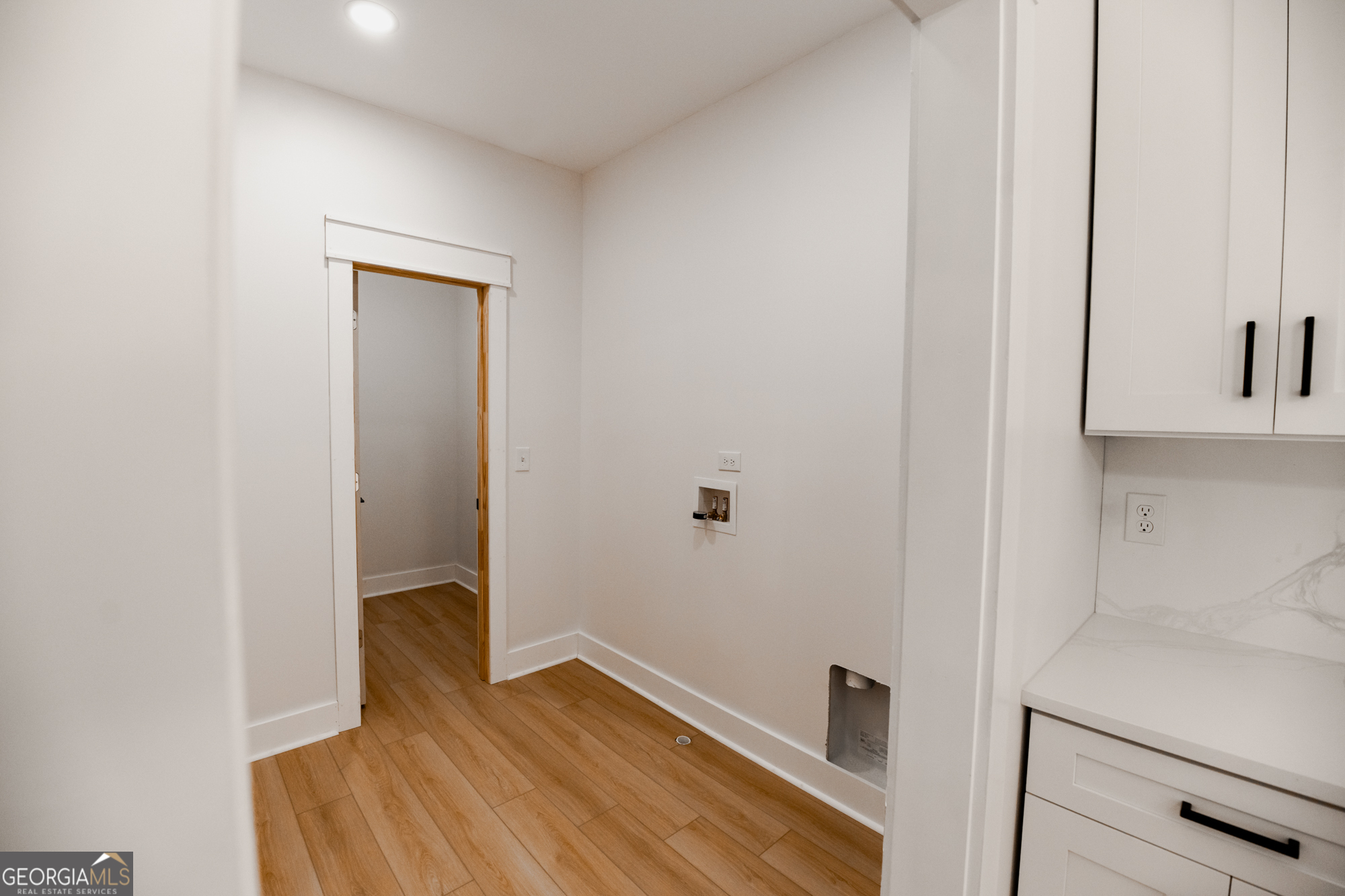 173 Frontier Road Property Photo 19