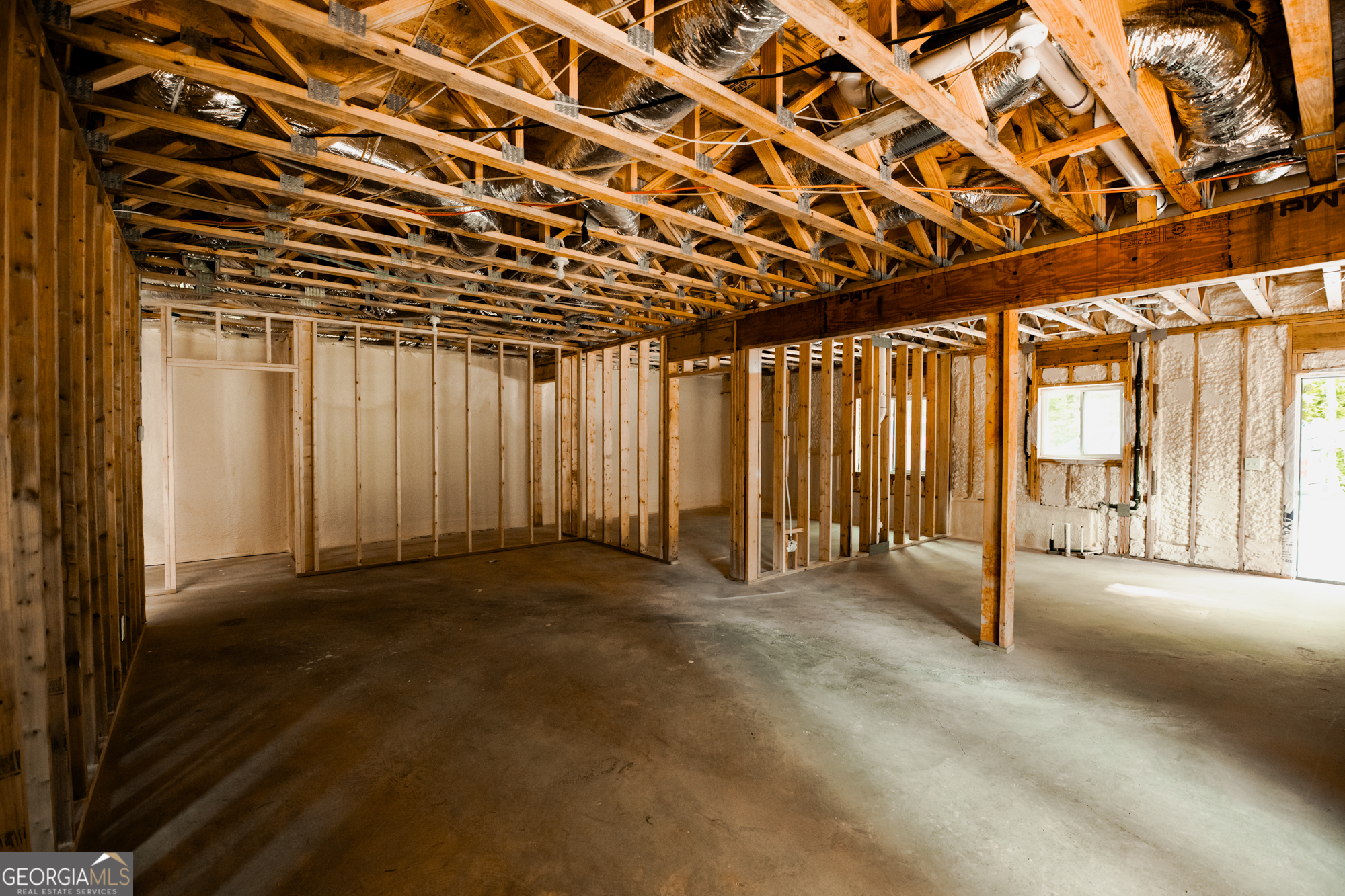 173 Frontier Road Property Photo 46