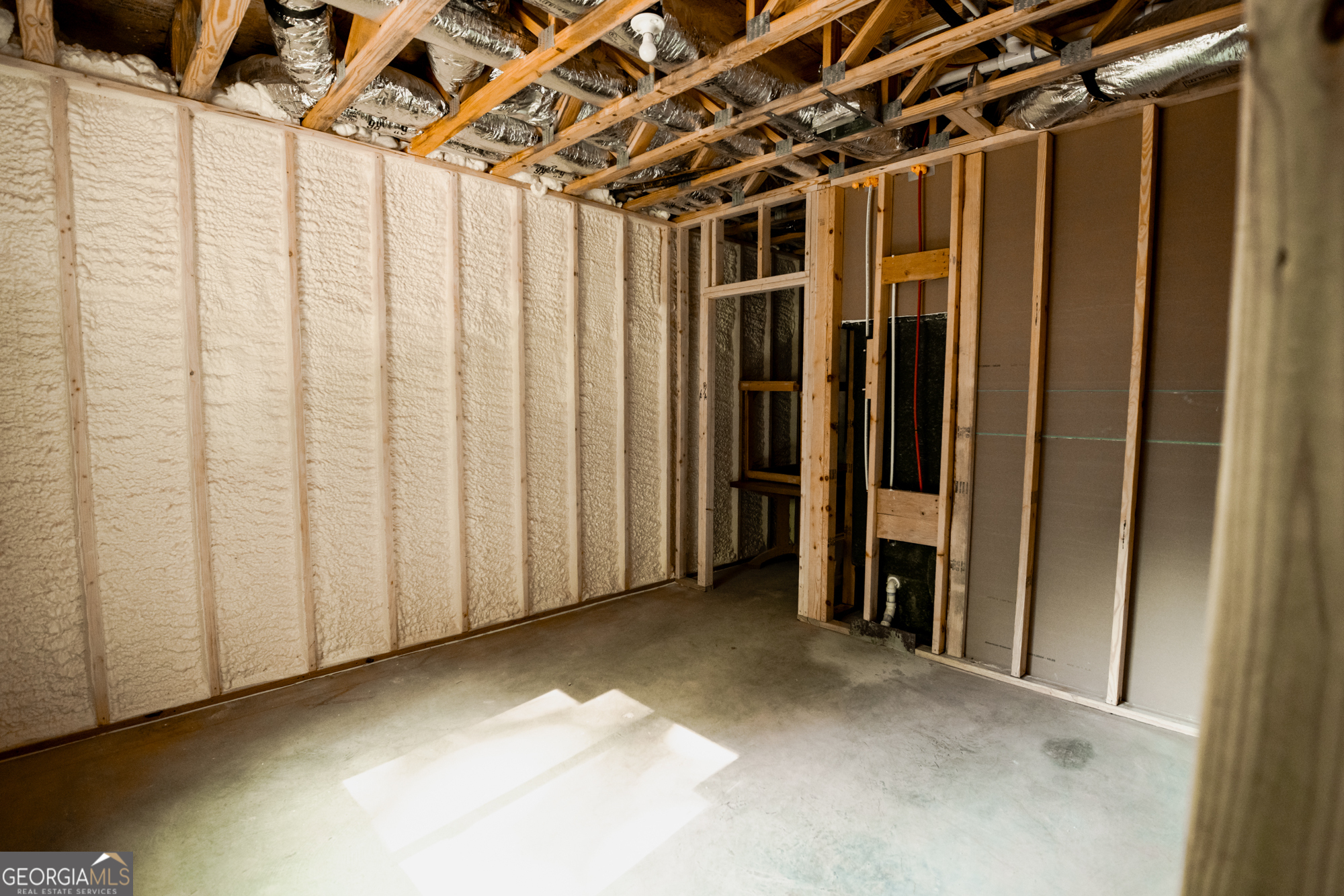 173 Frontier Road Property Photo 48