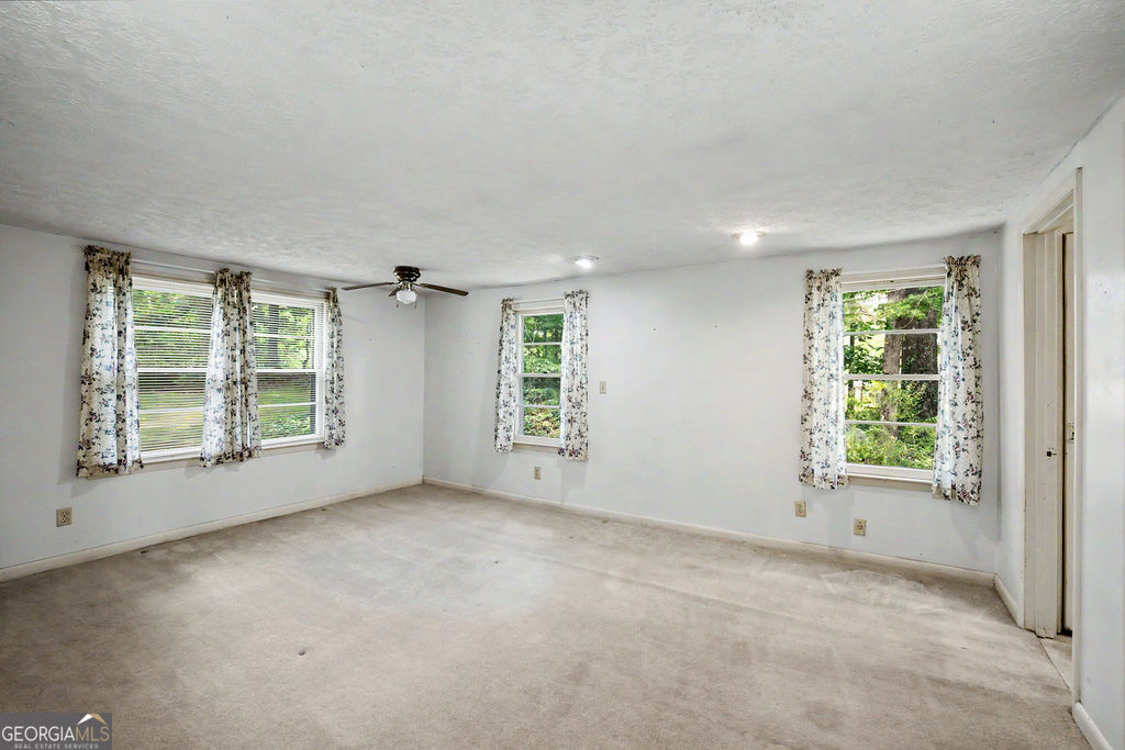 1665 Kansas Jake Road Property Photo 6