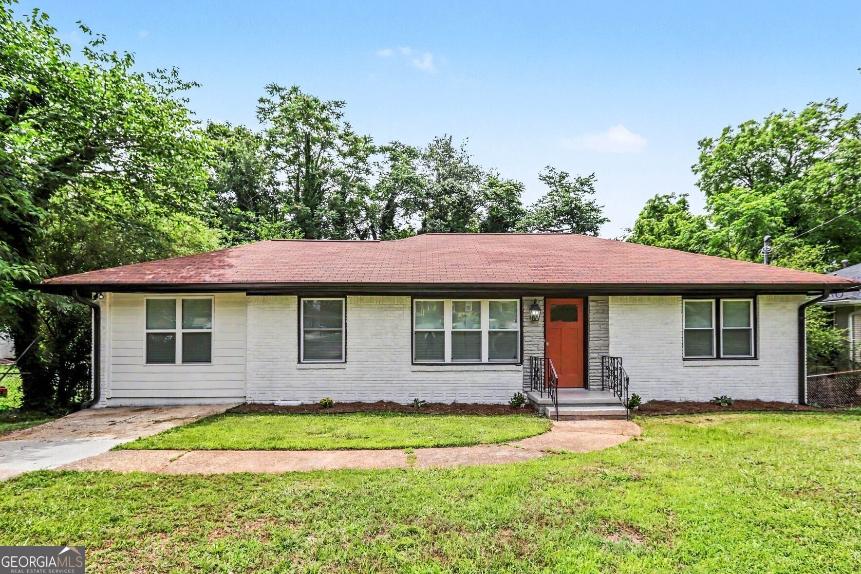 1614 Flintwood Drive SE Property Photo 1