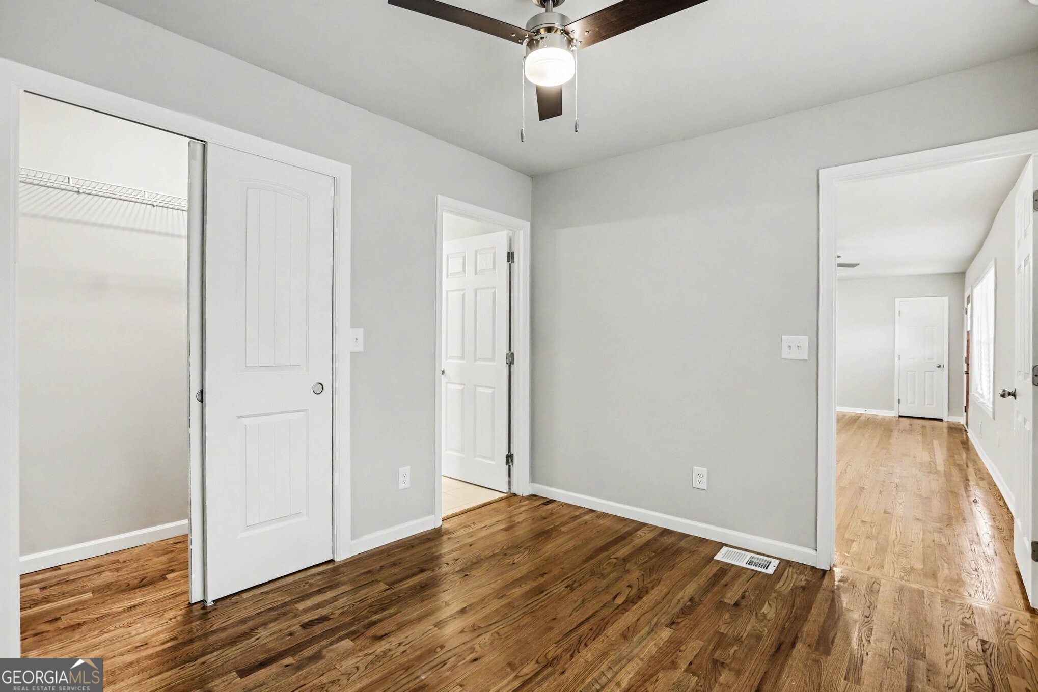 1614 Flintwood Drive Se Property Photo 15