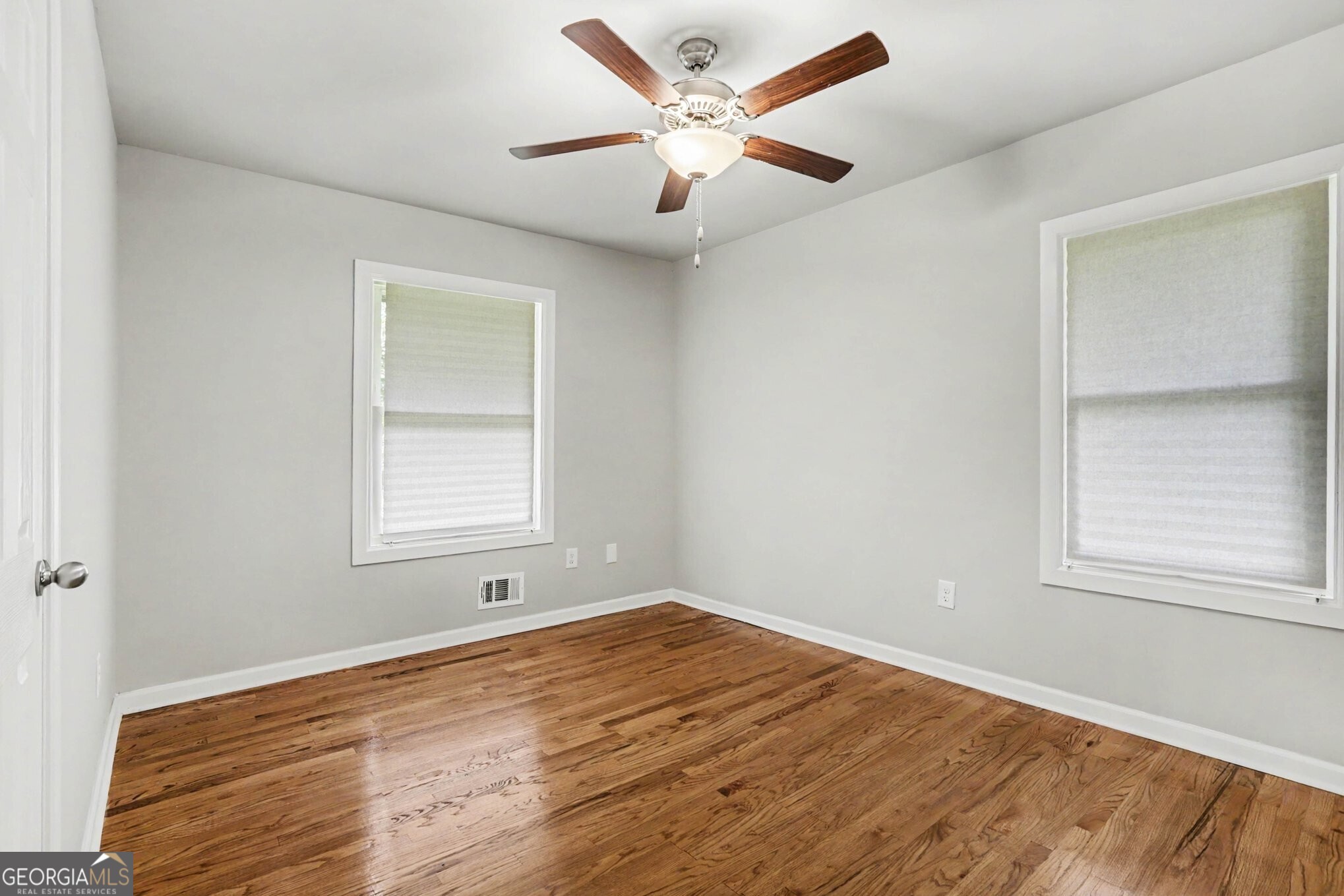 1614 Flintwood Drive Se Property Photo 21