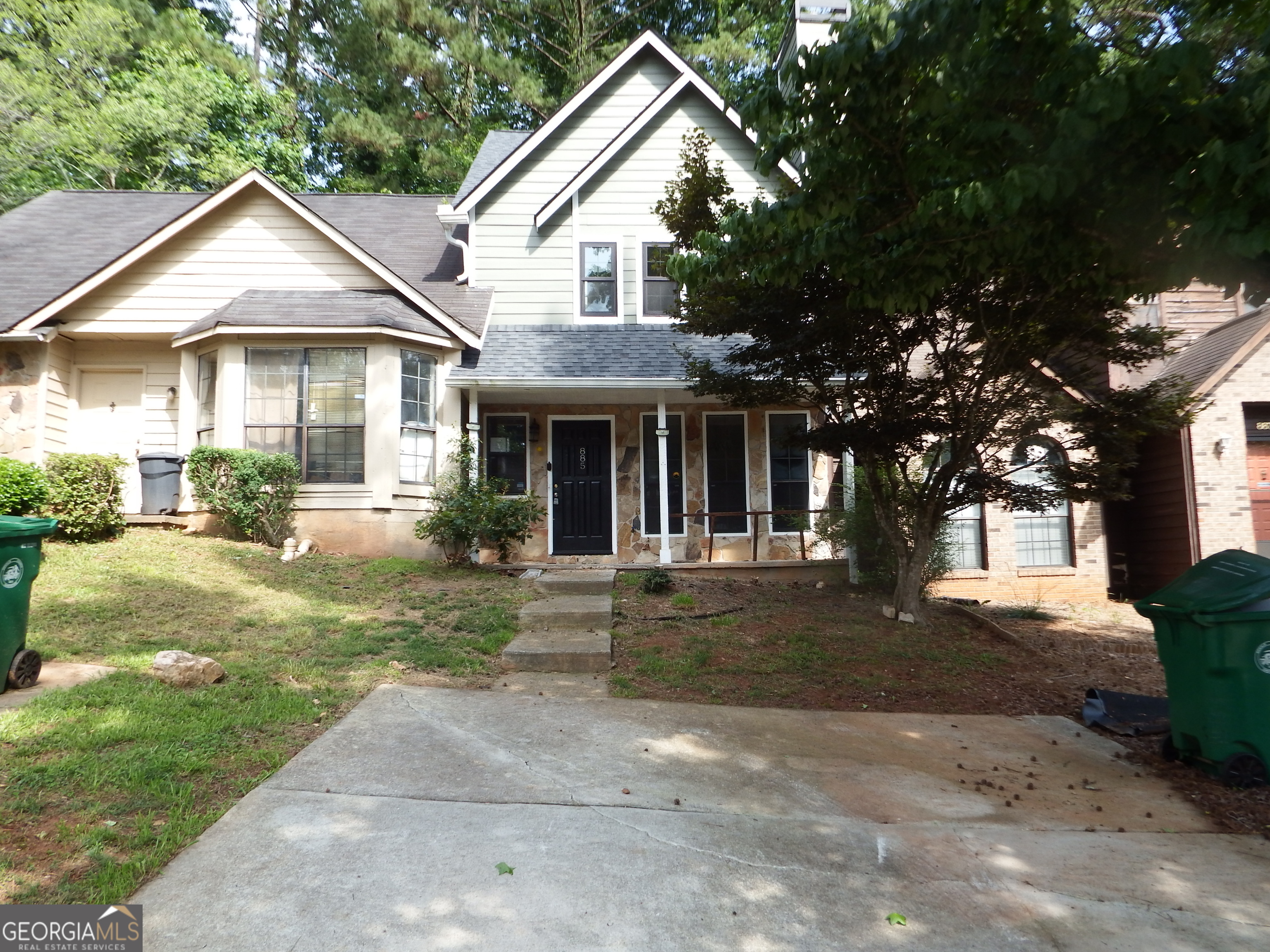 791 Heritage Oaks Drive Property Photo 1