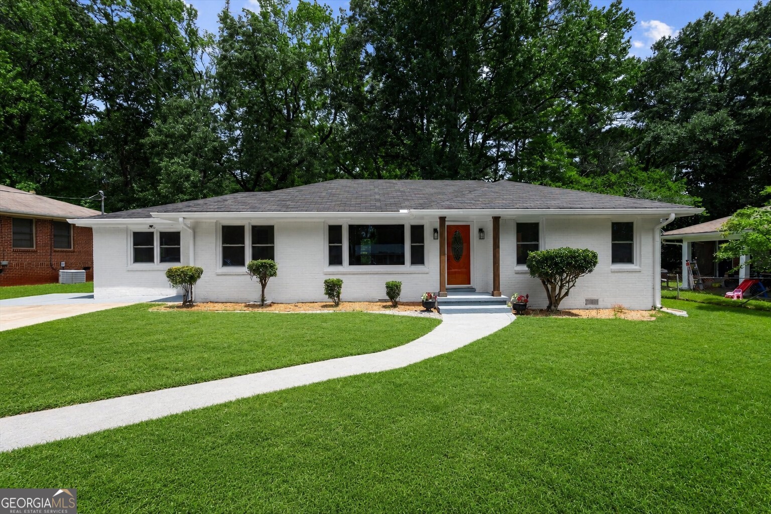 2794 Long Way Property Photo 1