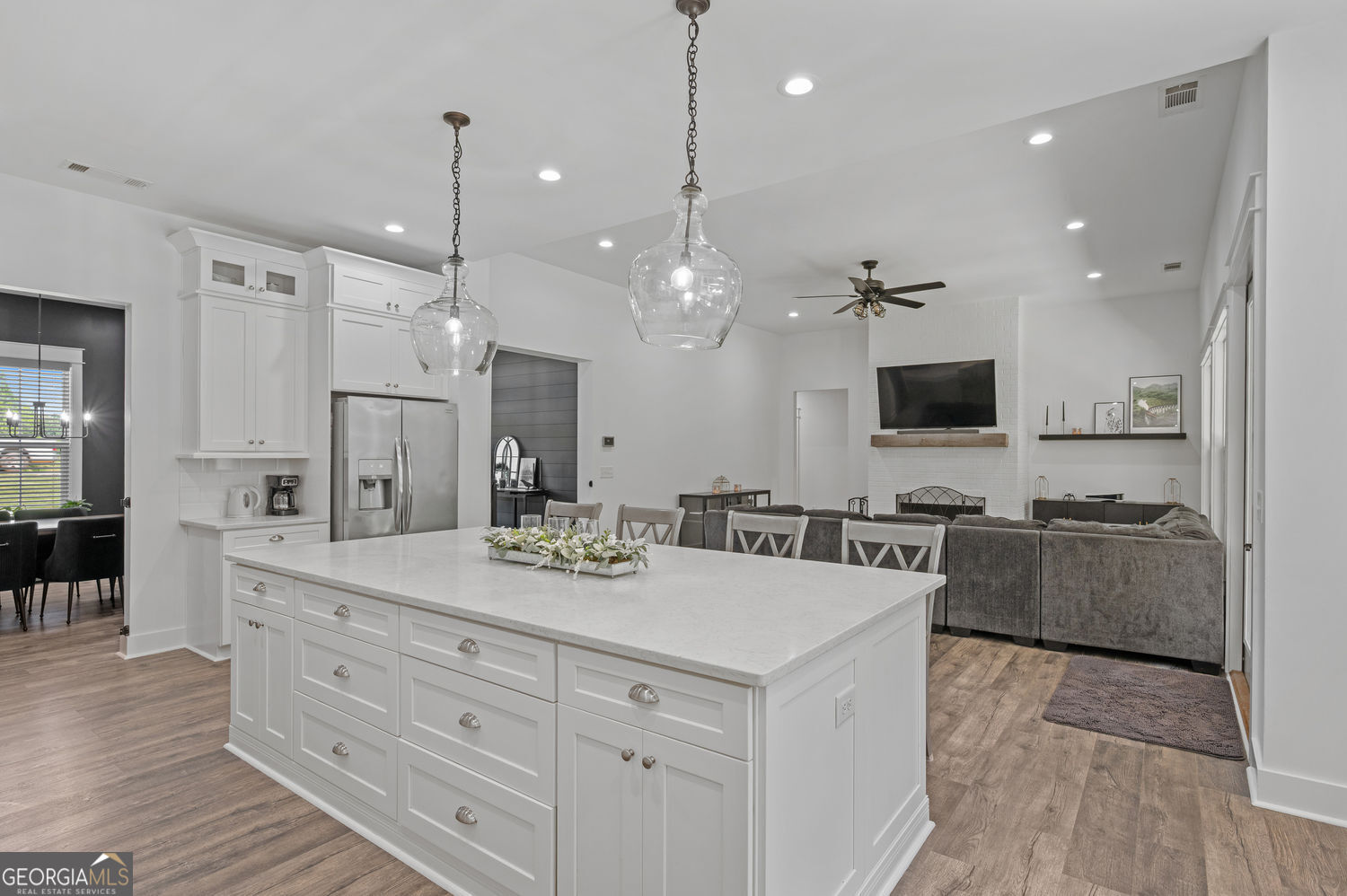 449 Hollingshed Road Property Photo 16