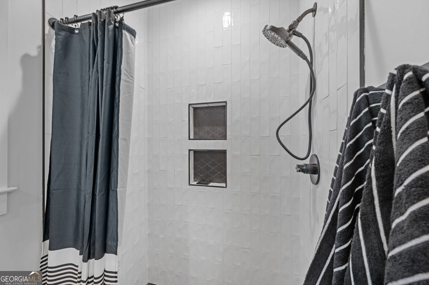 449 Hollingshed Road Property Photo 33