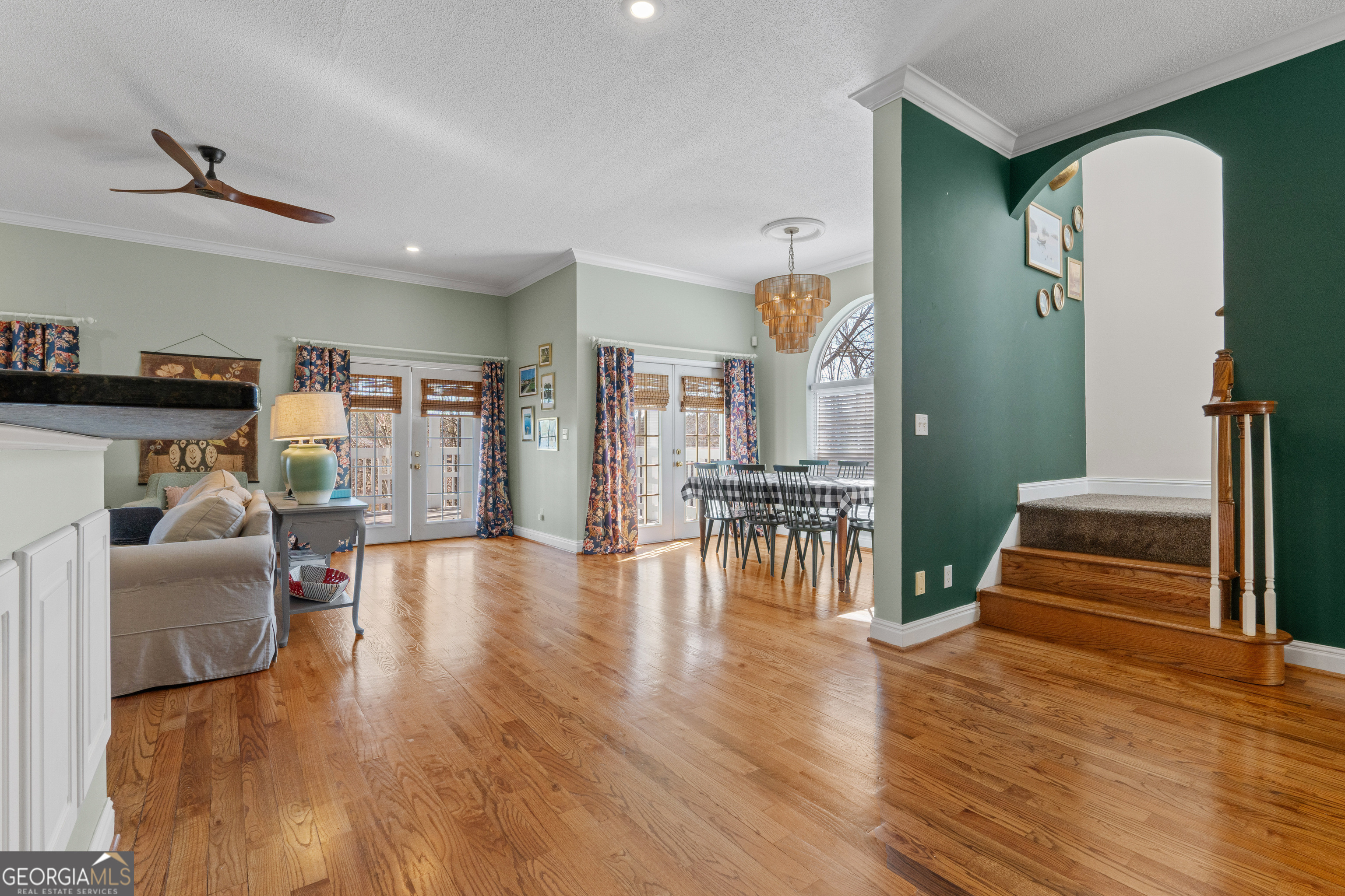 967 Wright Way Property Photo 11