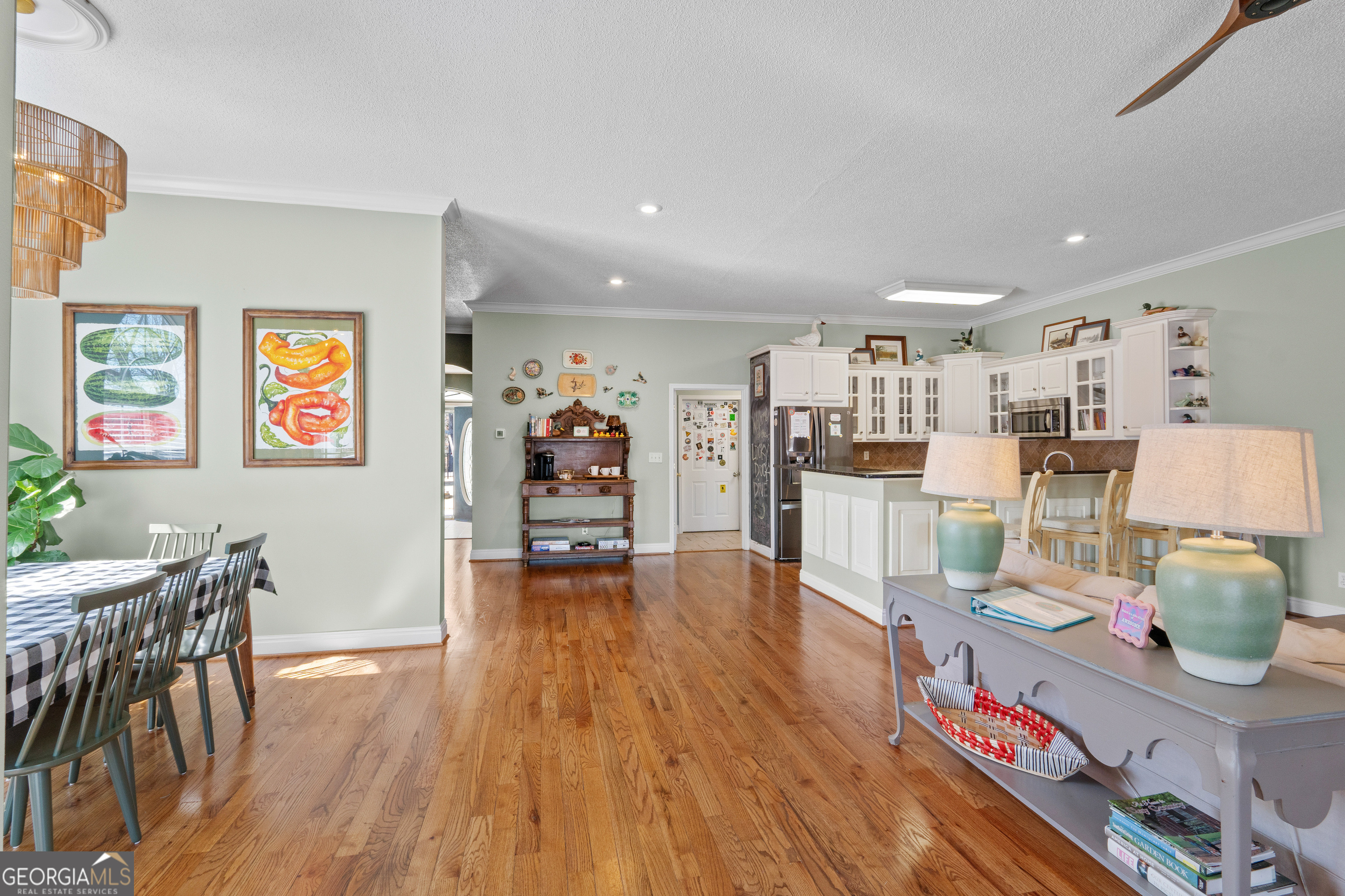 967 Wright Way Property Photo 14