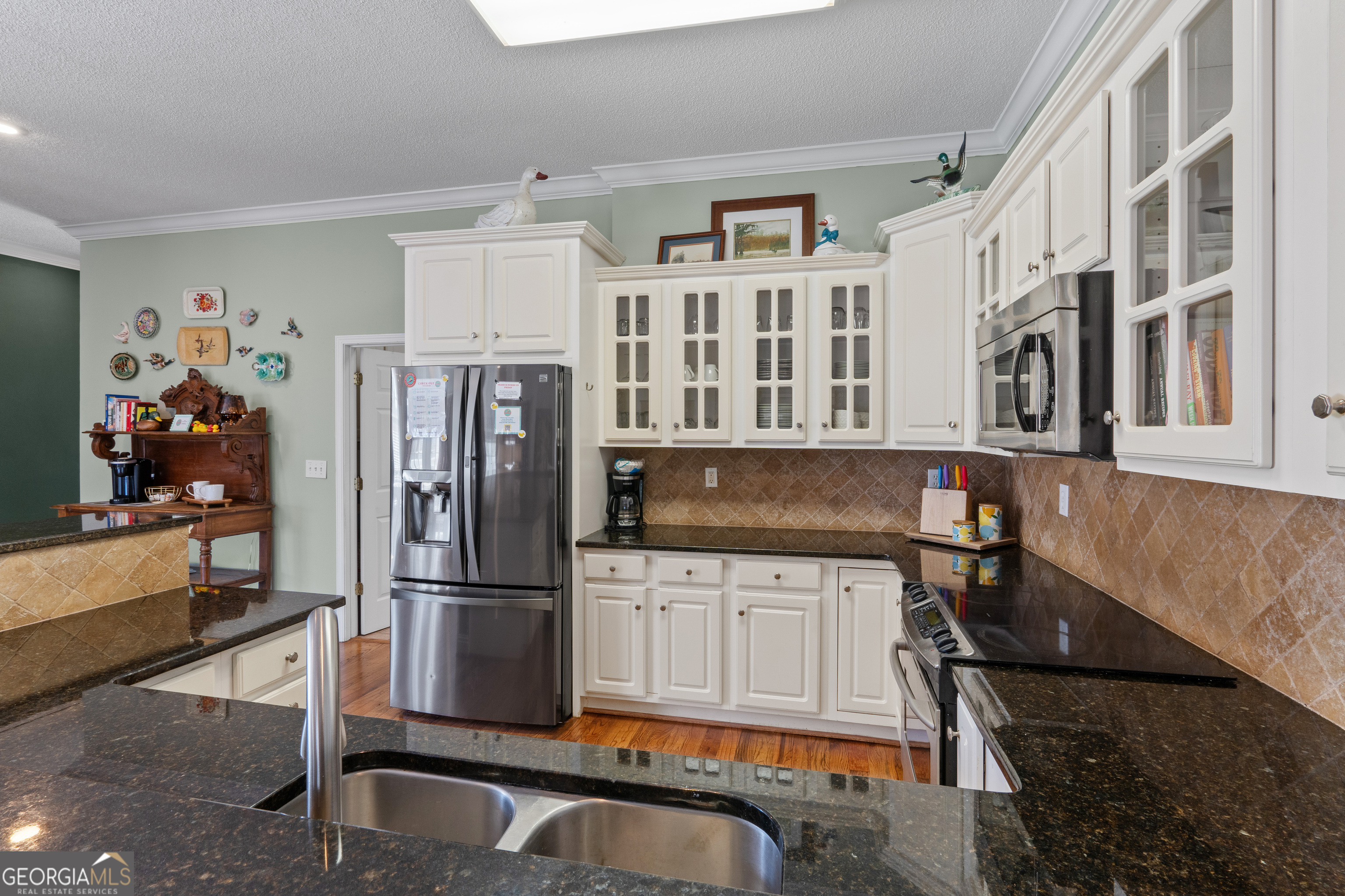 967 Wright Way Property Photo 16
