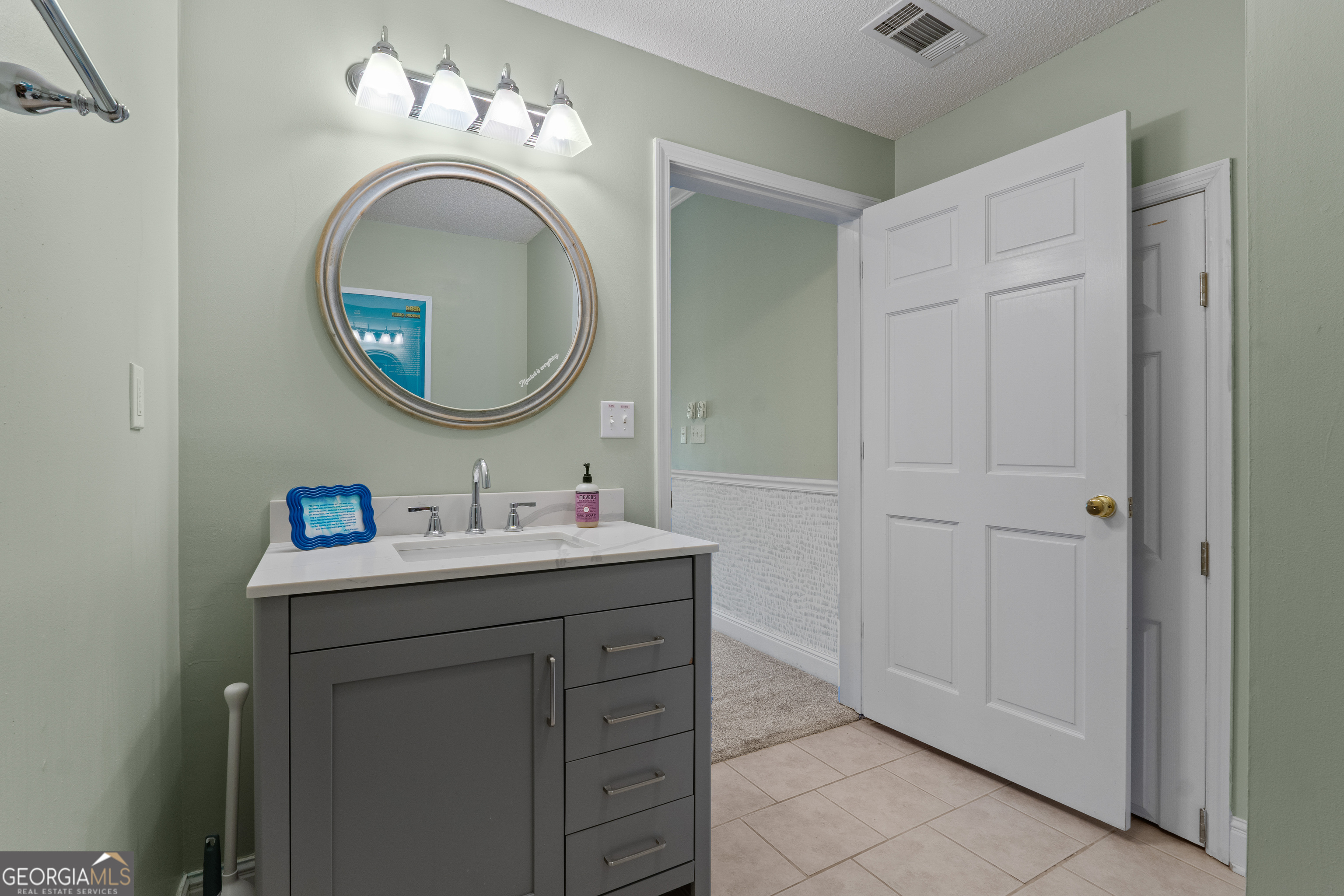 967 Wright Way Property Photo 40