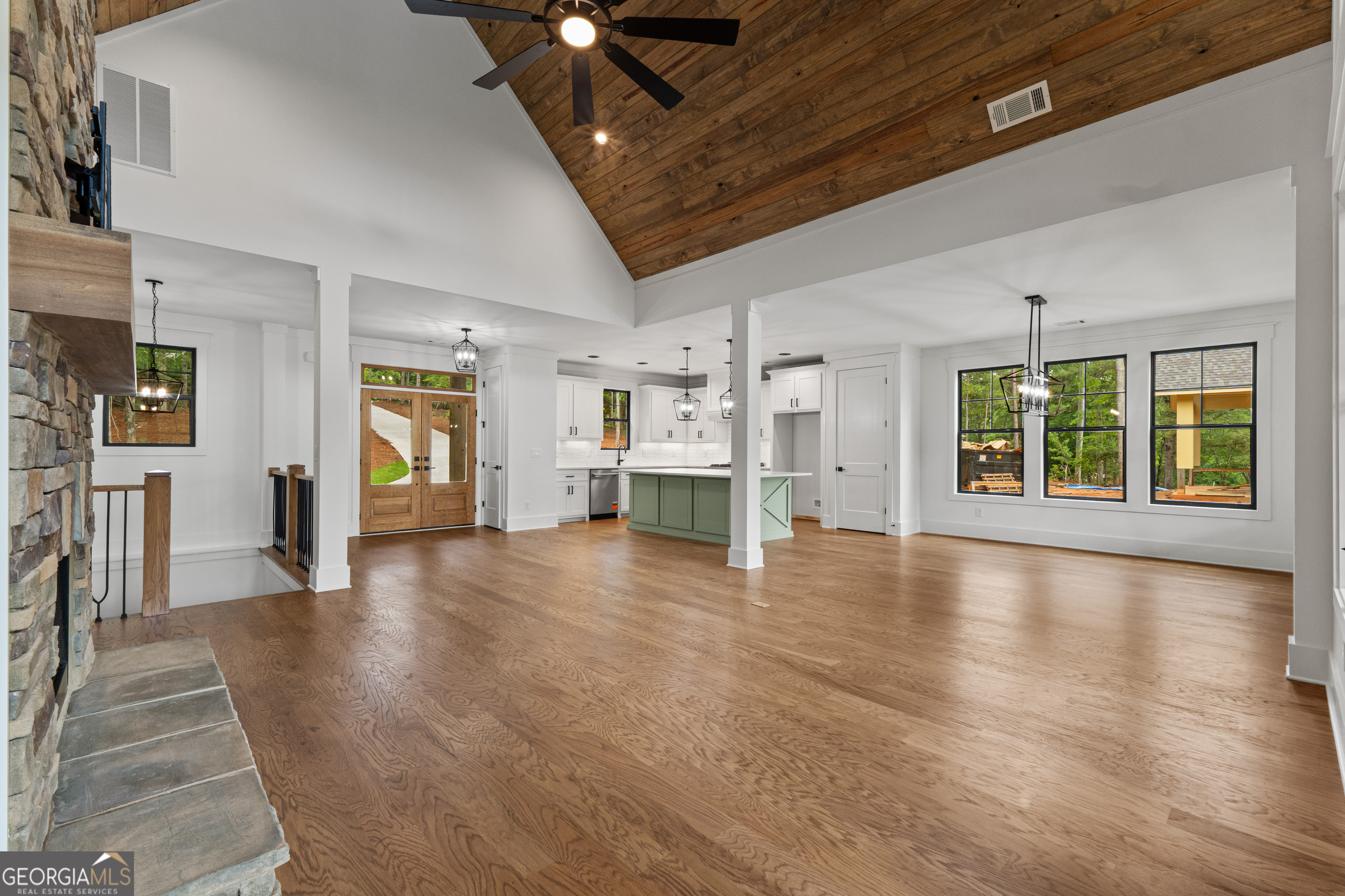 681 Warren Road Property Photo 17