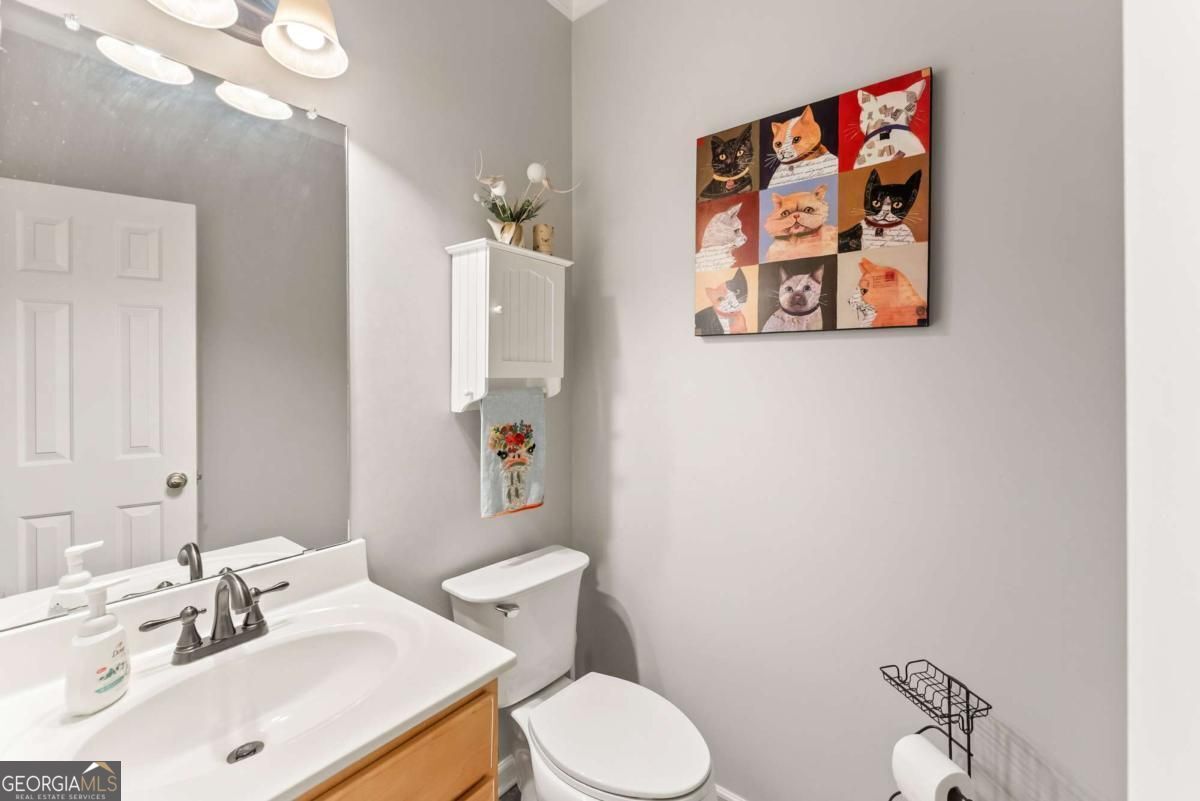 2105 Millgate Lane Property Photo 10