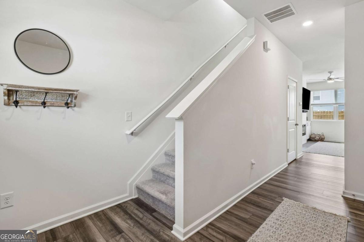 202 Fenchurch Way Property Photo 6