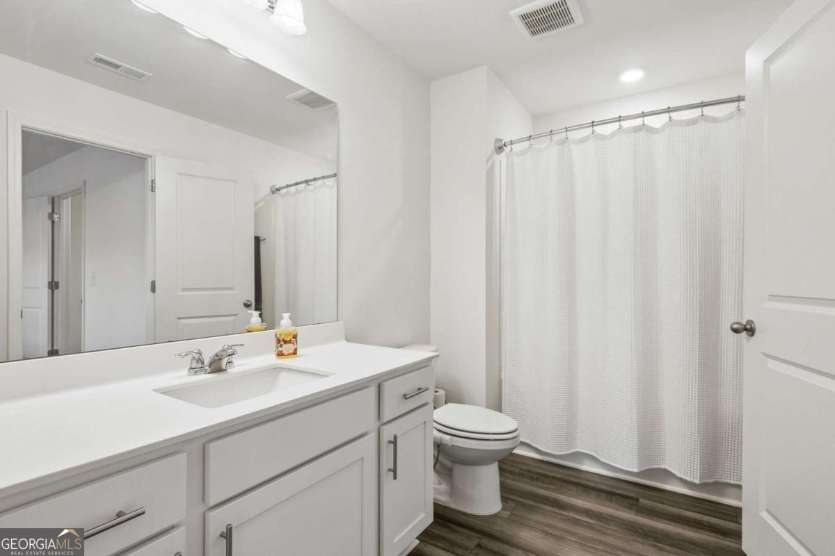 202 Fenchurch Way Property Photo 27
