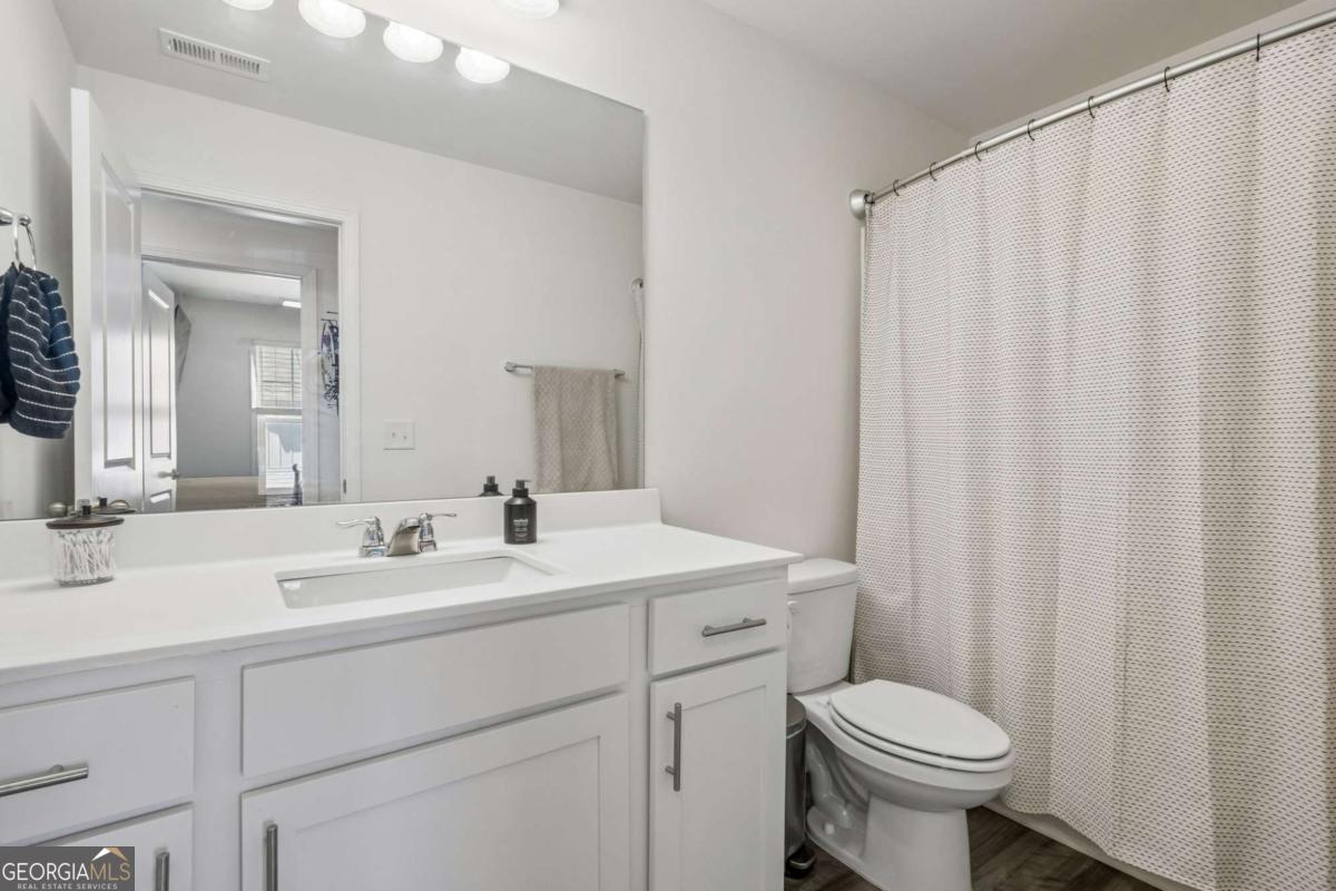 202 Fenchurch Way Property Photo 33