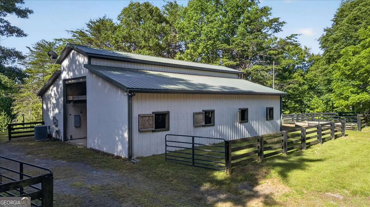 173 Stivers Road Property Photo 8