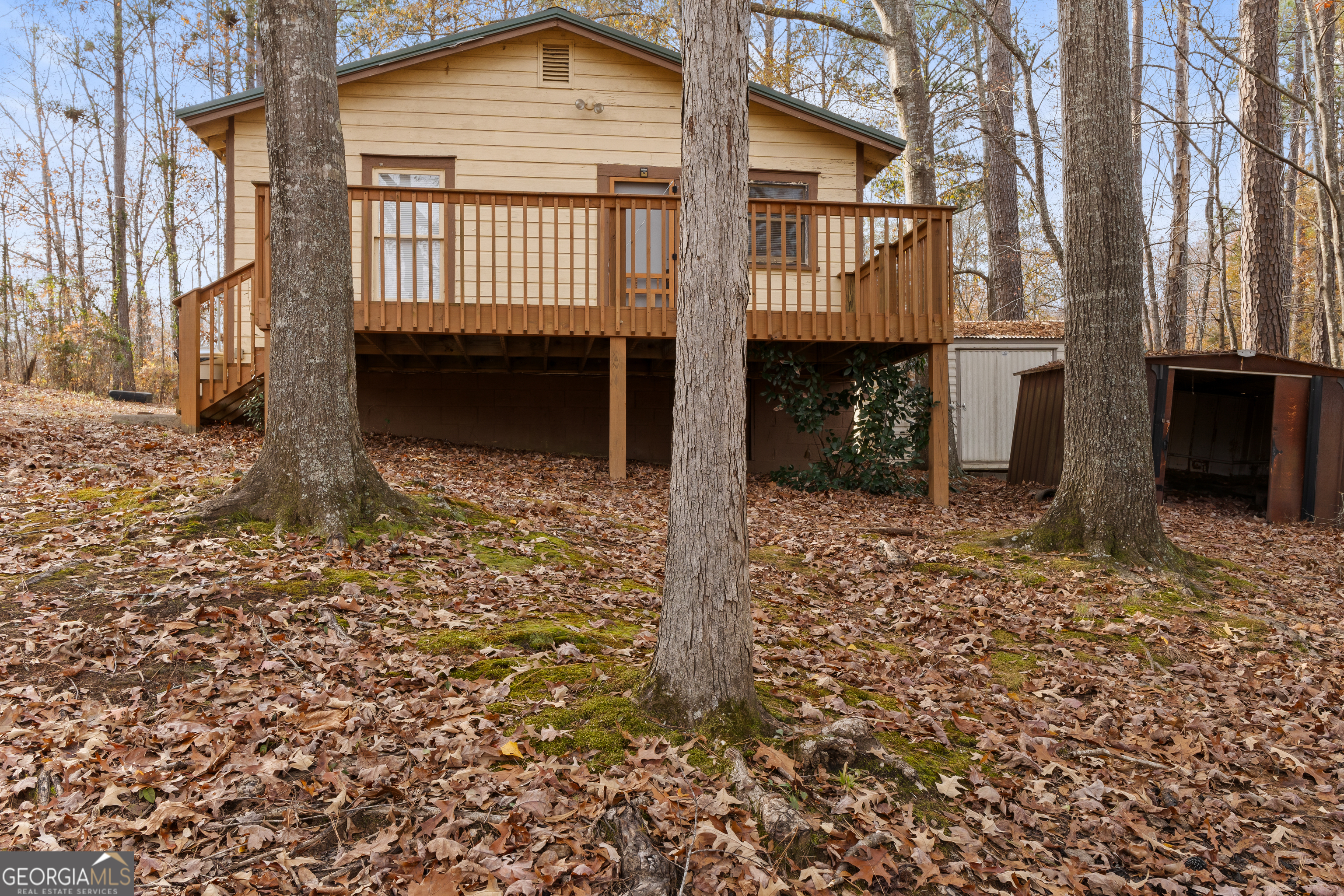 186 Arrow Point Road Property Photo 6