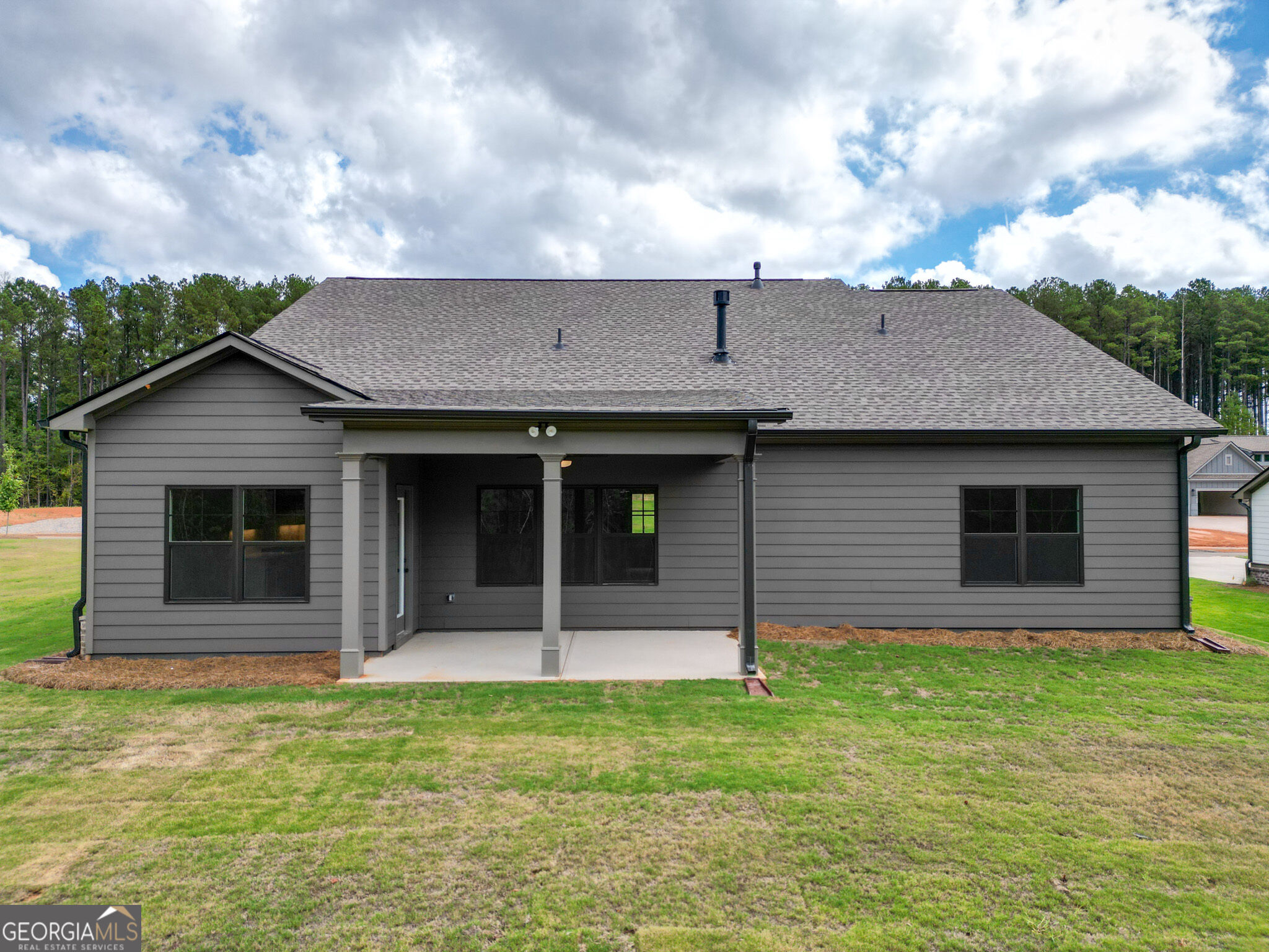 417 Weslyn Drive Property Photo 6