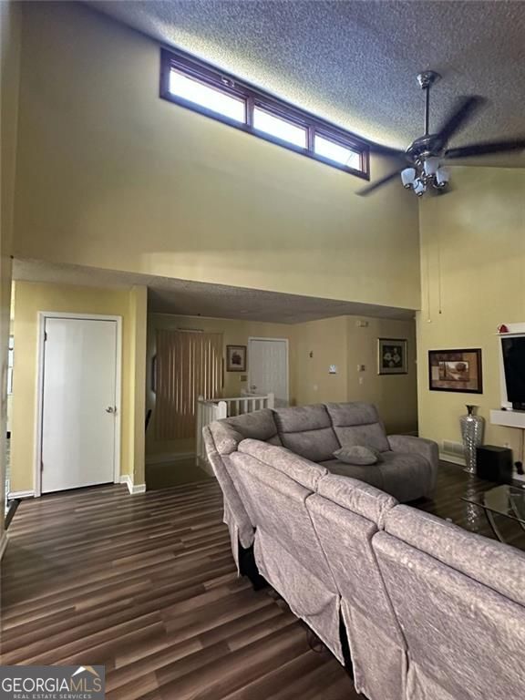 756 Post Road Way Property Photo 12