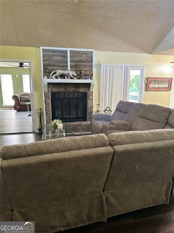 756 Post Road Way Property Photo 13
